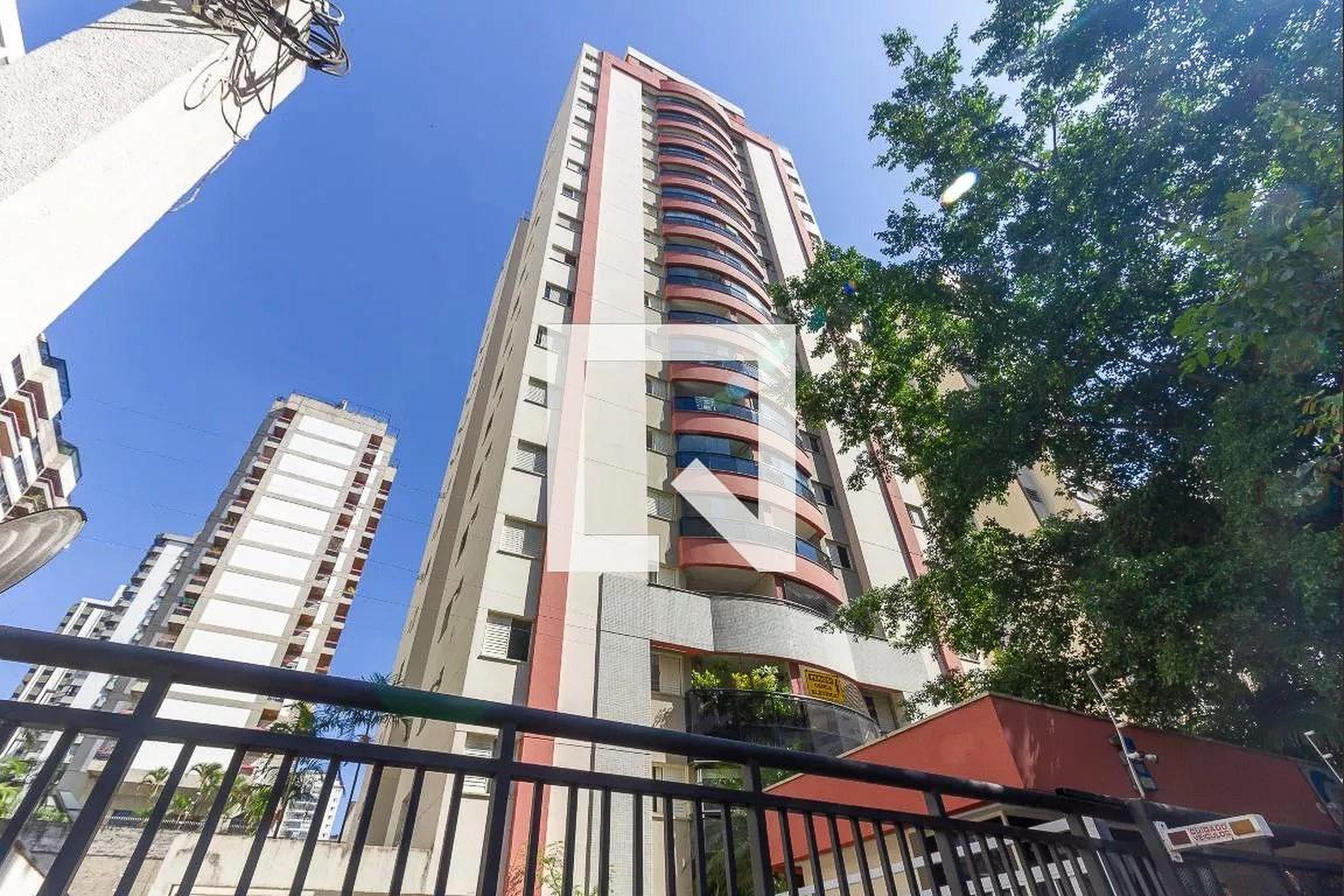 Fachada Edifício Villaggio Centrone Perdizes
