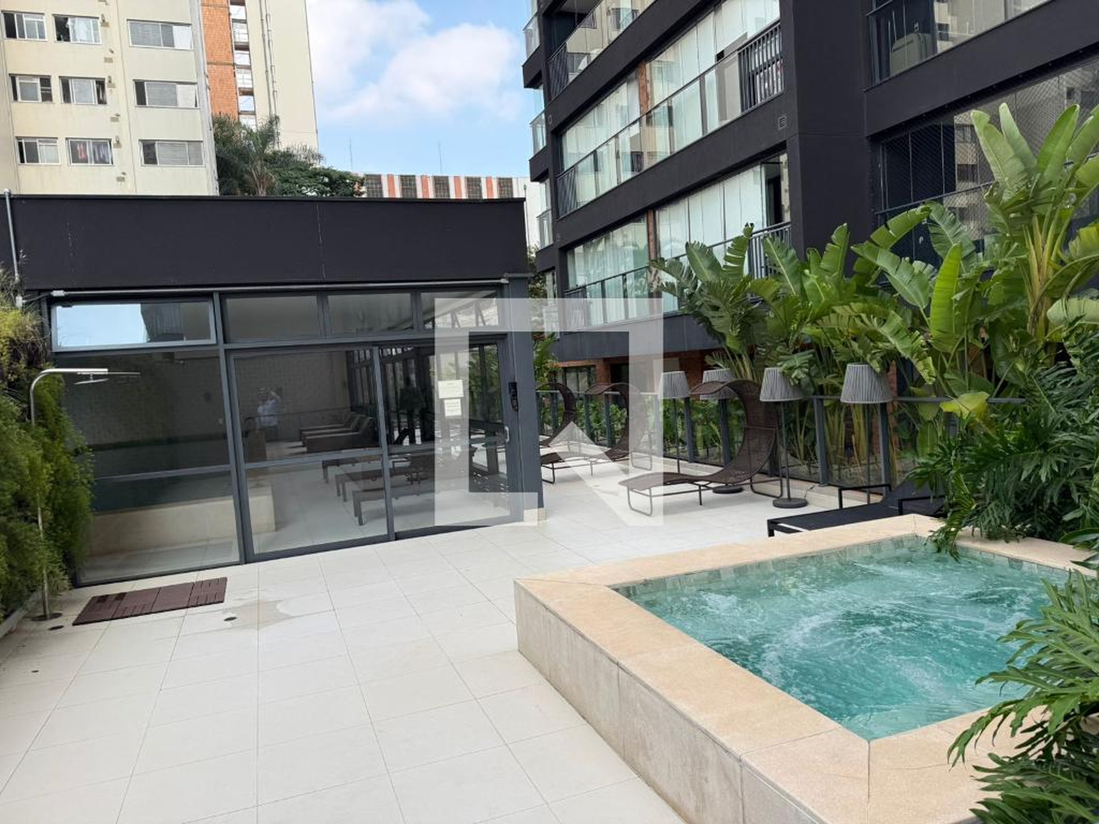 Área externa - NeoHouse Campo Belo