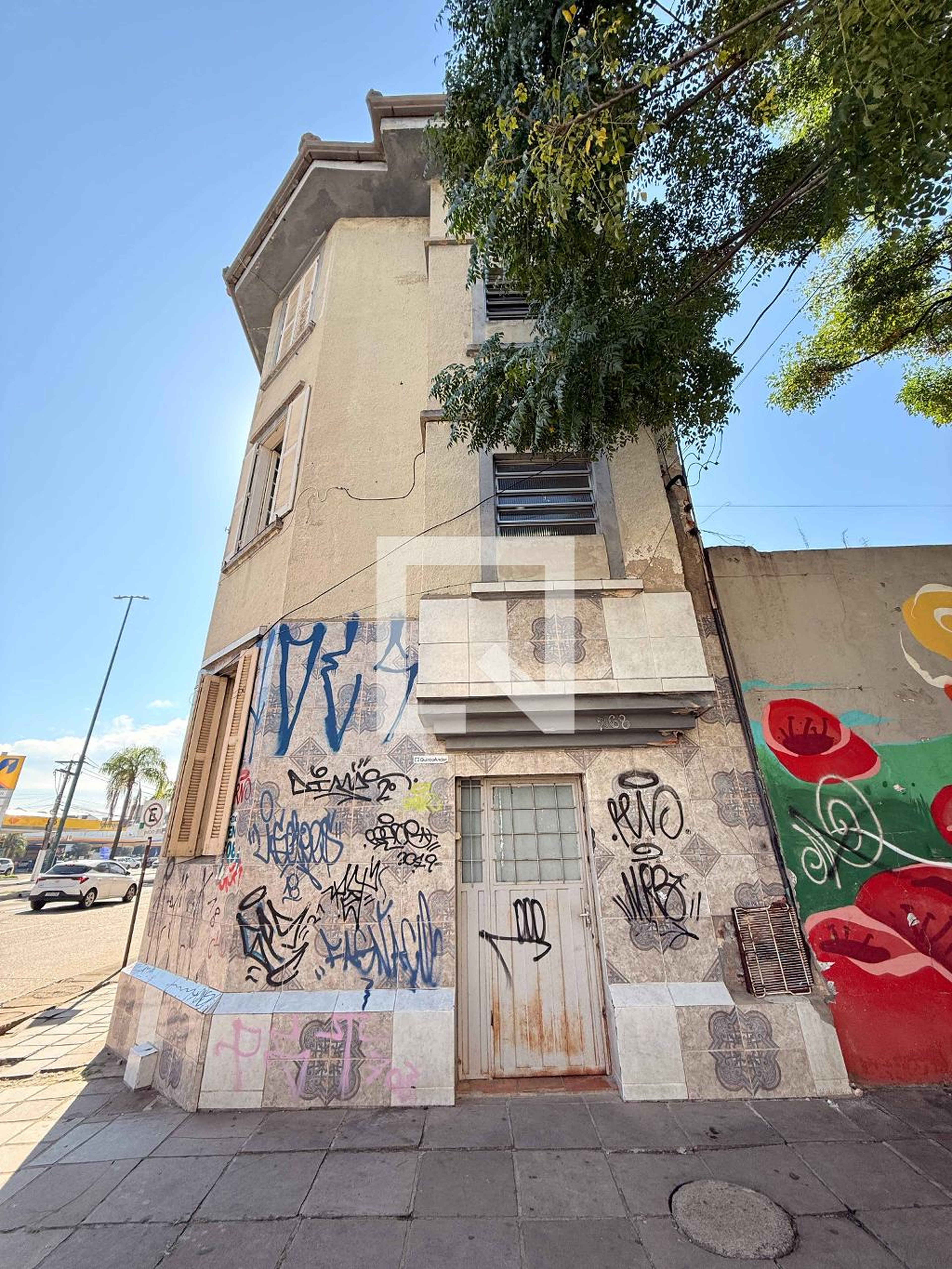 Fachada Condomínio em Rua Pelotas, 268