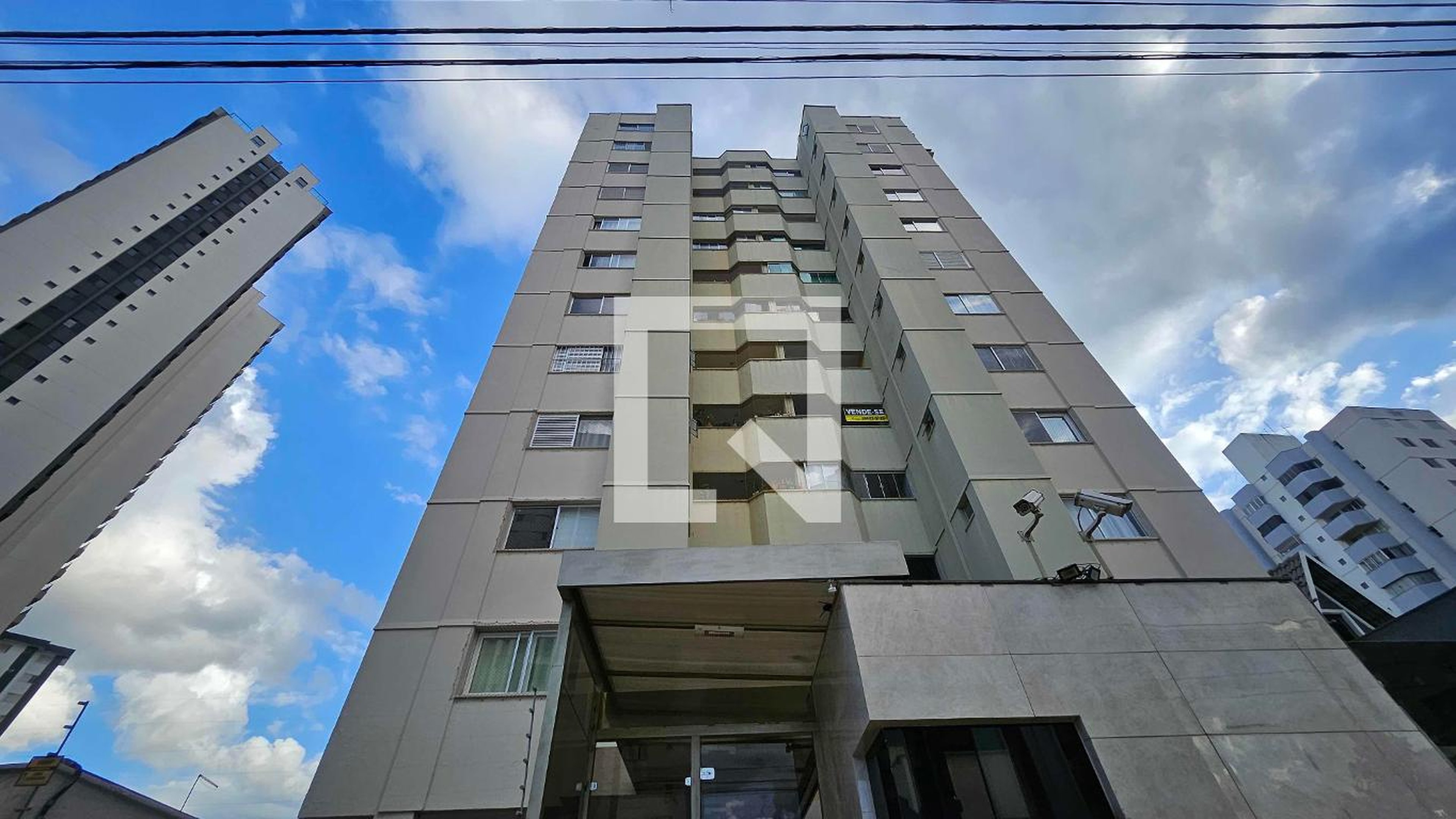 Fachada do Prédio Condomínio em Rua 1024, 249