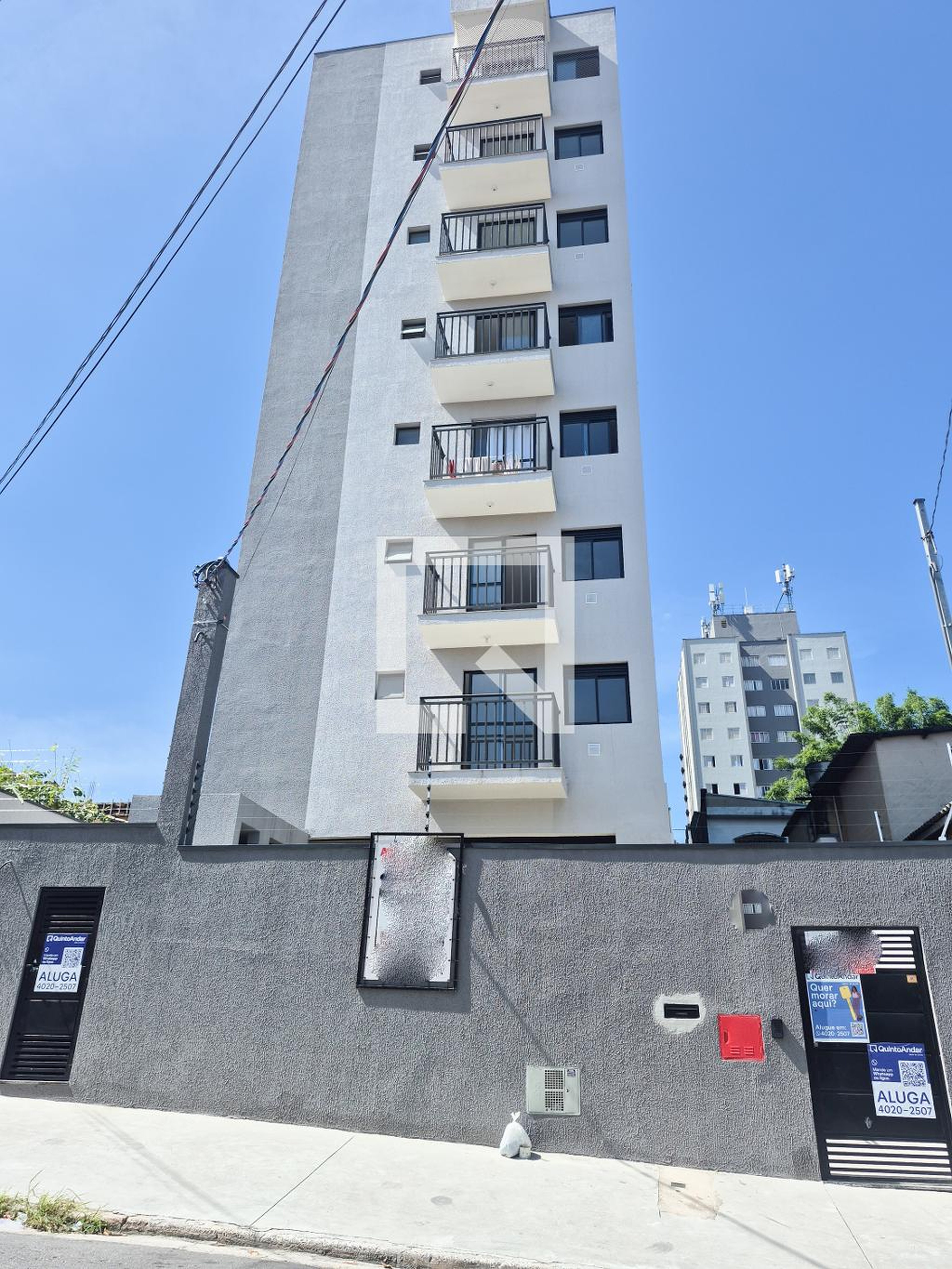 Fachada do Prédio Condomínio em Rua São Gonçalo do Piauí, 94
