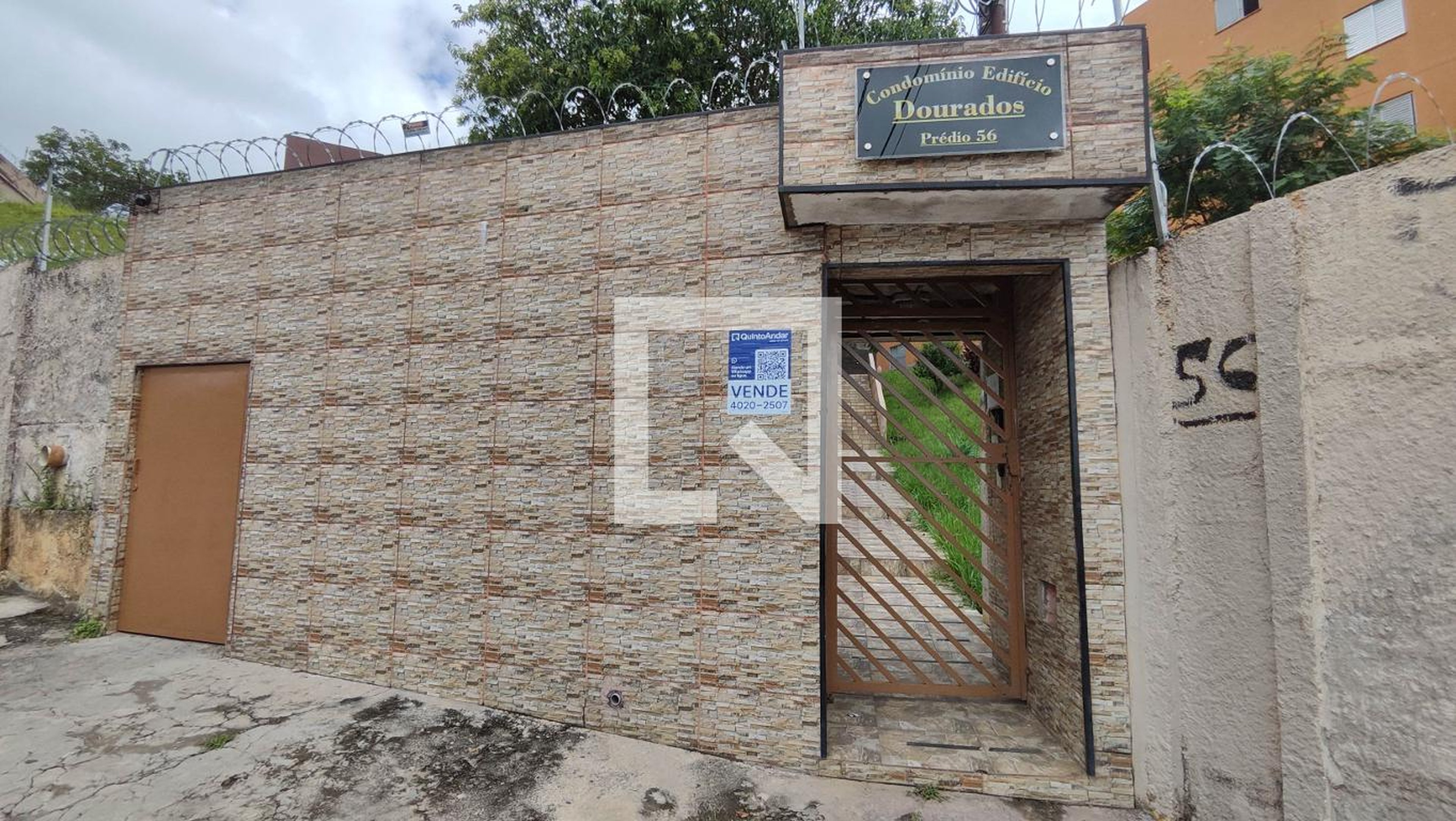 Fachada Edifício Dourados