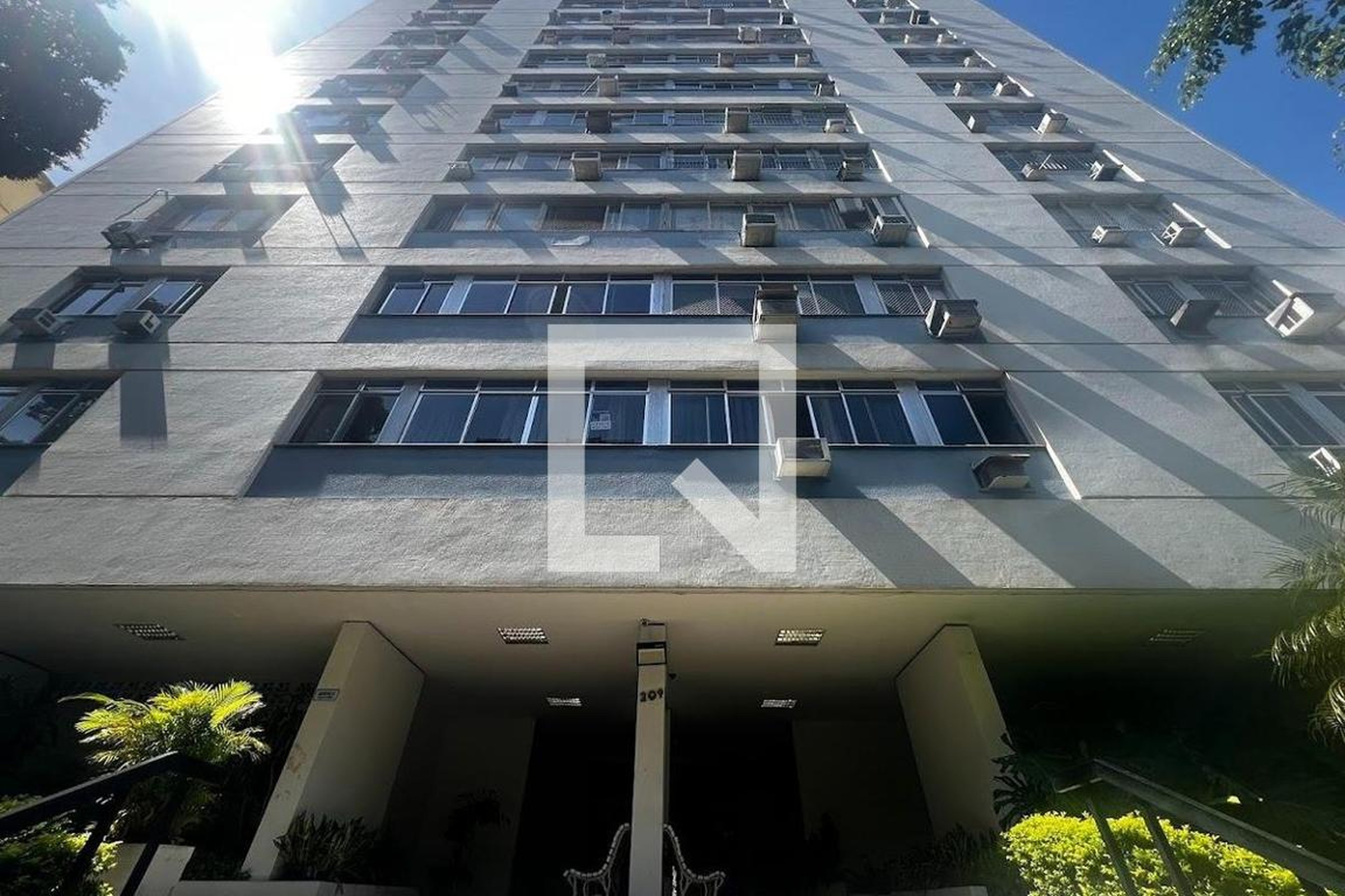 Fachada Edifício Delacroix