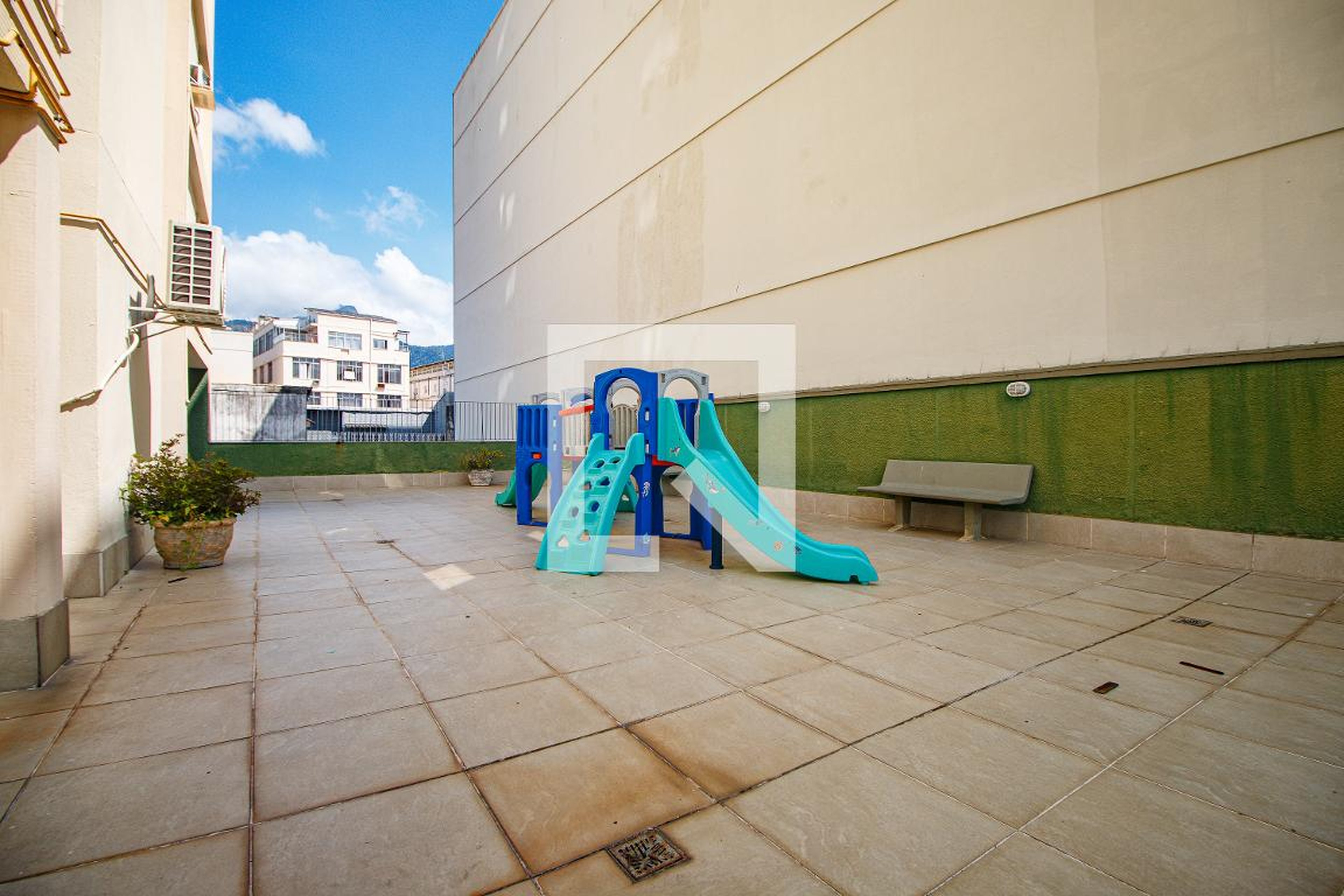 Playground - Edifício Araújo Lima