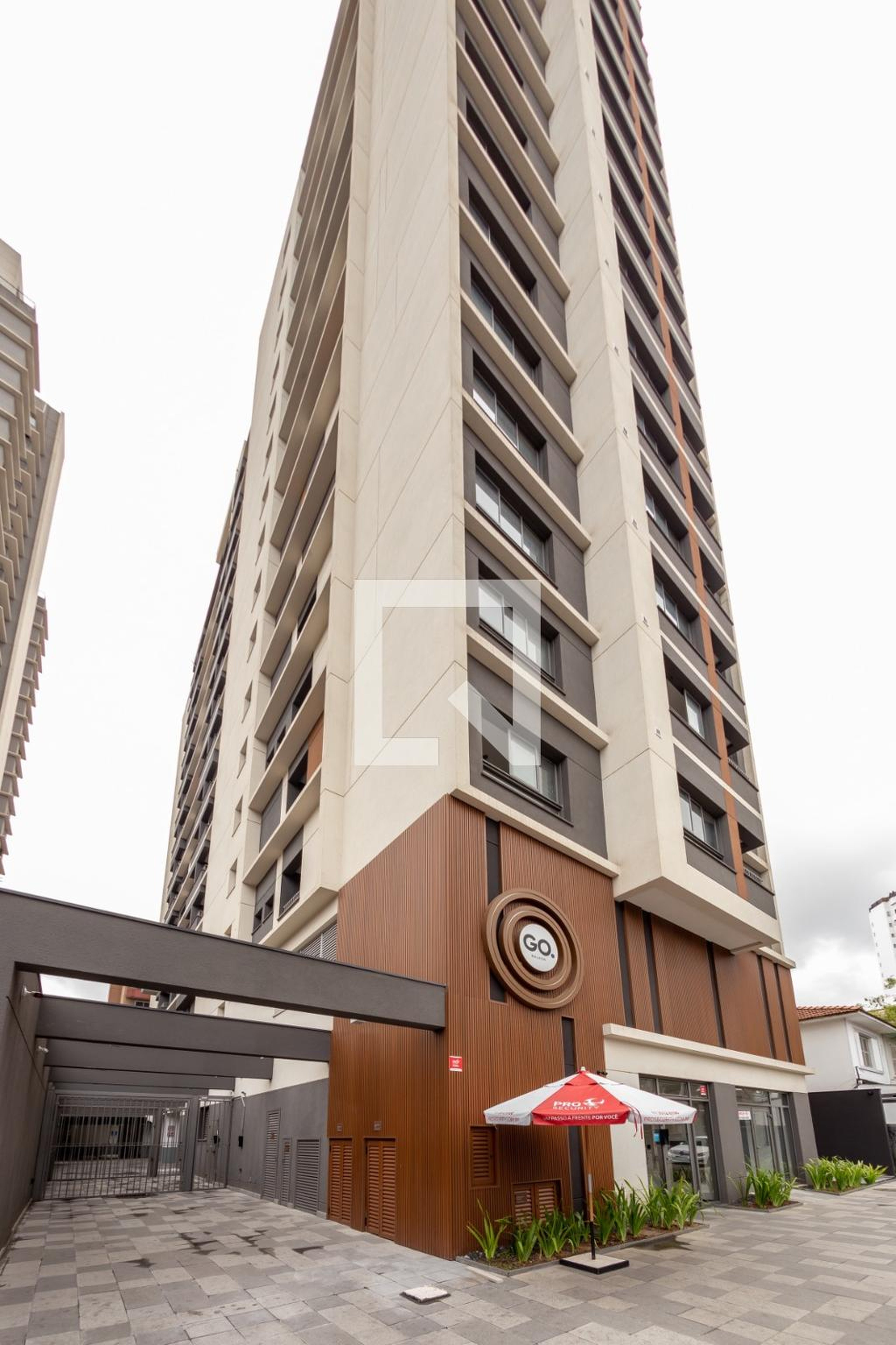Fachada Condomínio Go Balkon (Studios)