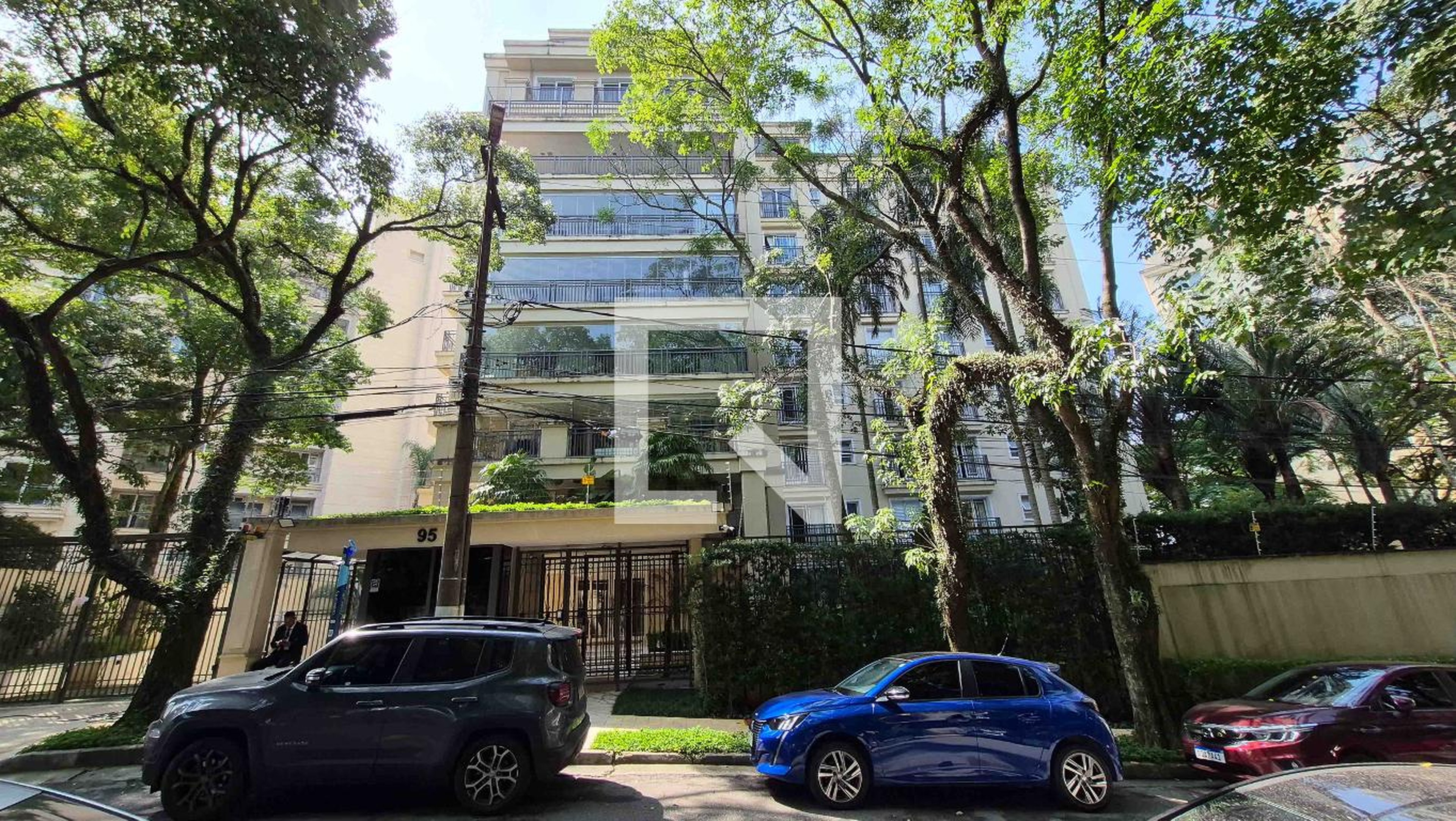 Fachada Edifício Poeme
