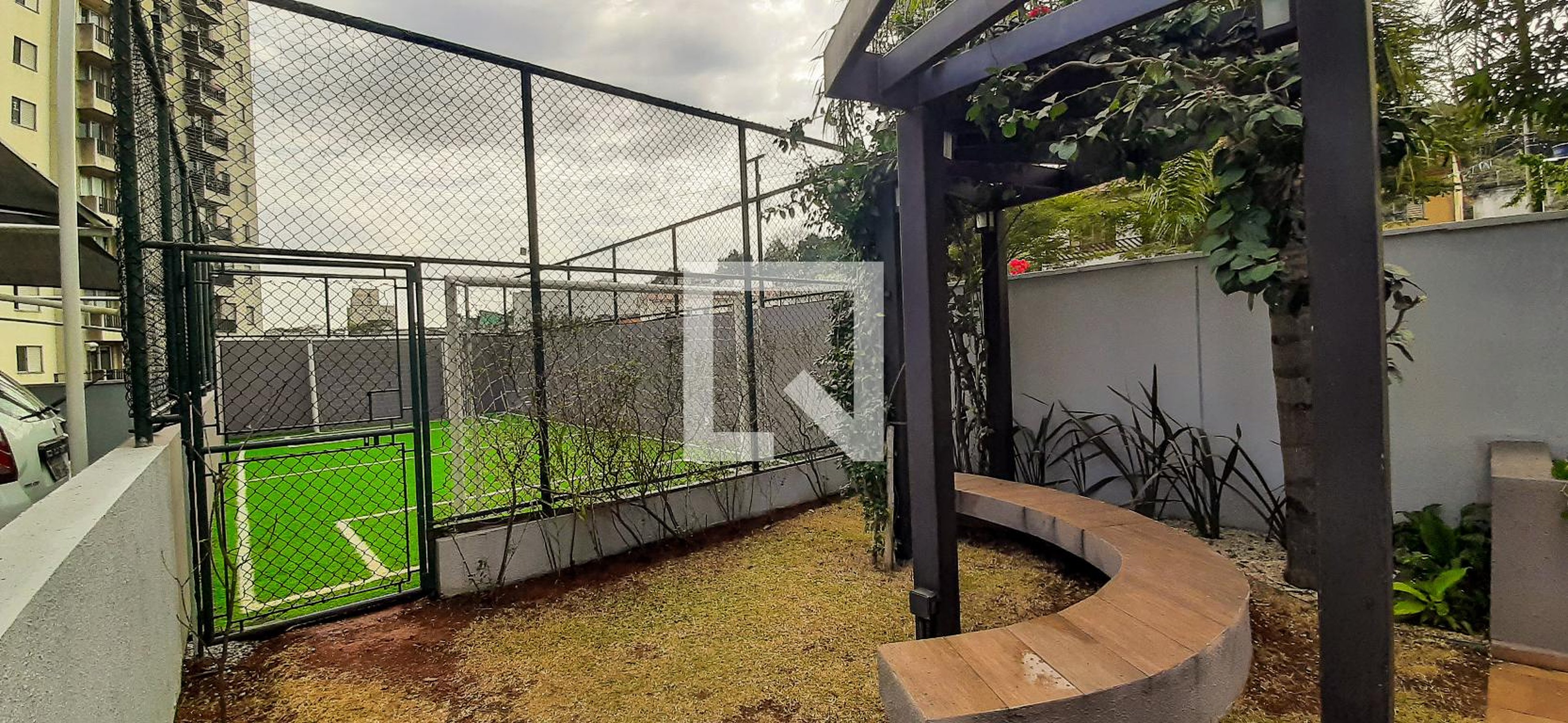 Campo de Futebol - & Clube Quitaúna