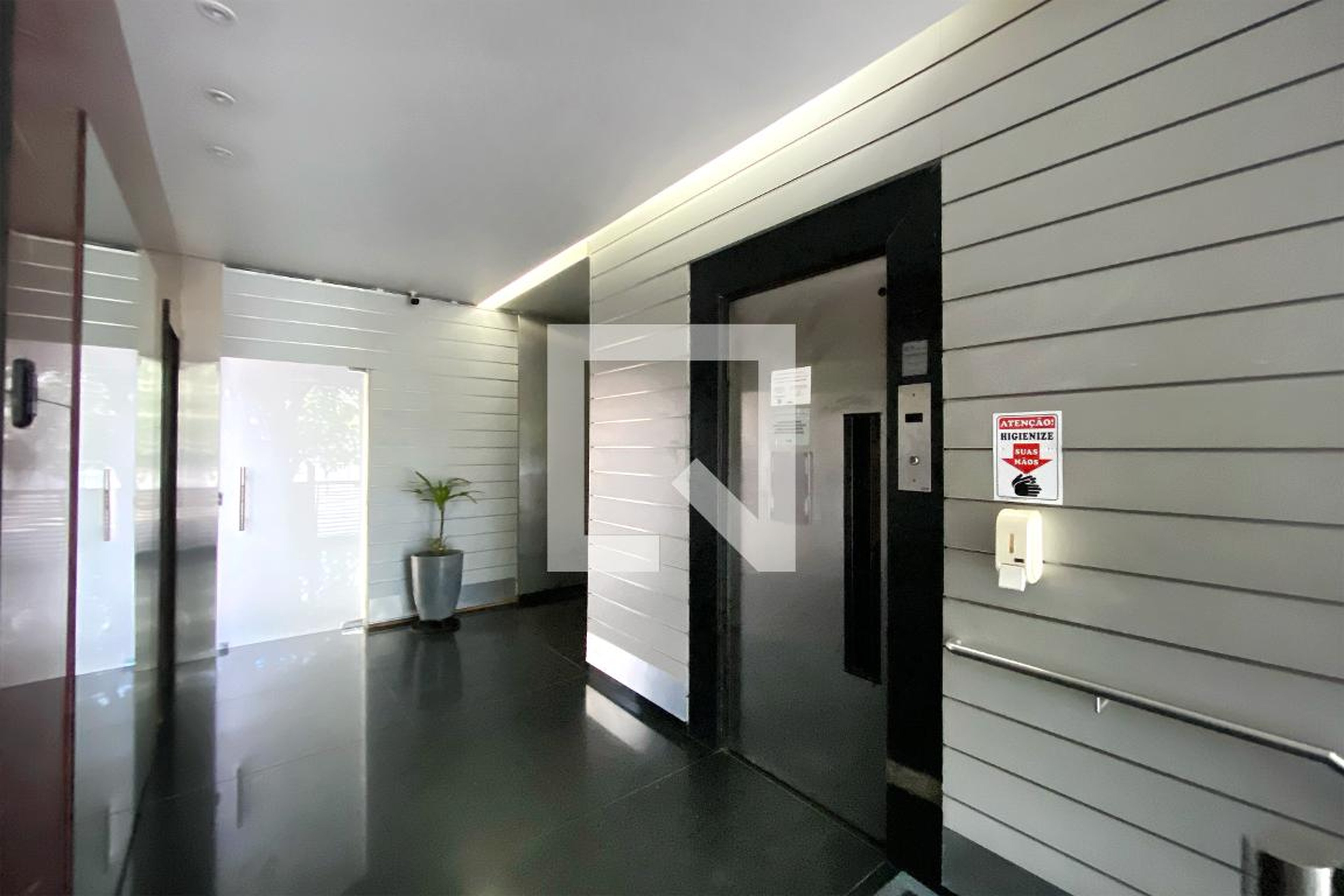 Hall de entrada - Savajo