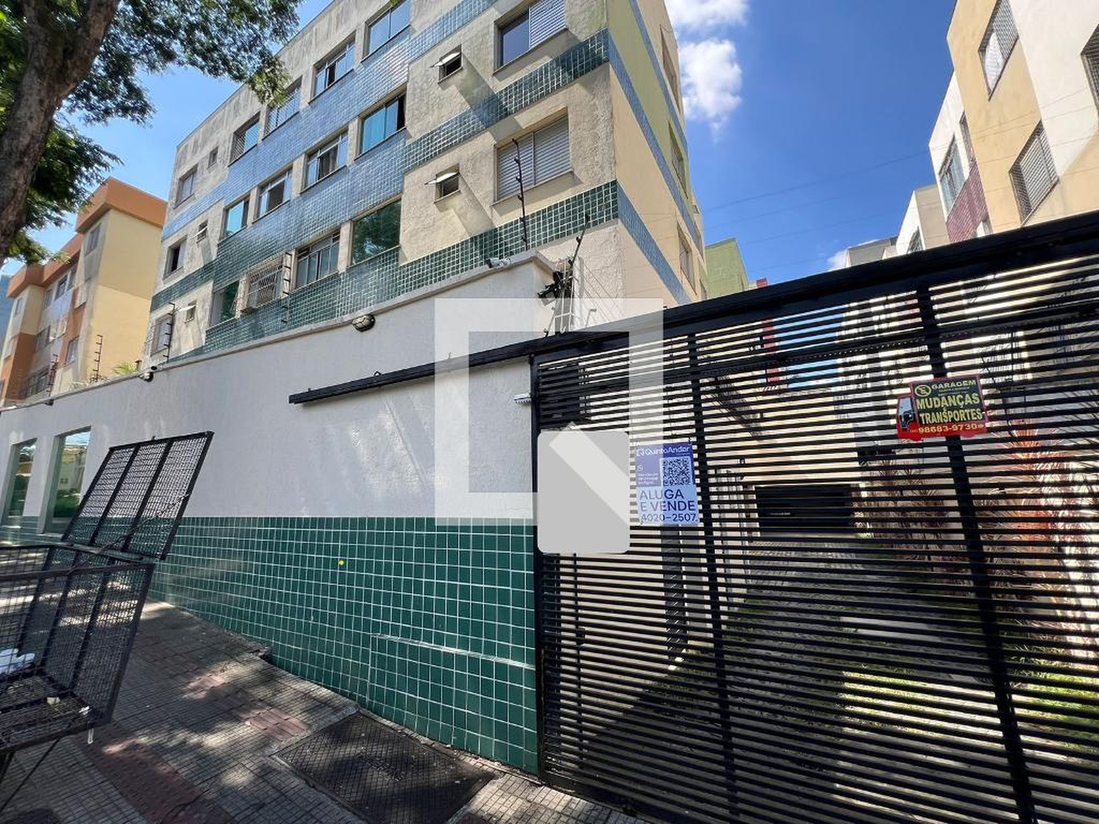 Fachada do Prédio Edifício Marise Colombolli