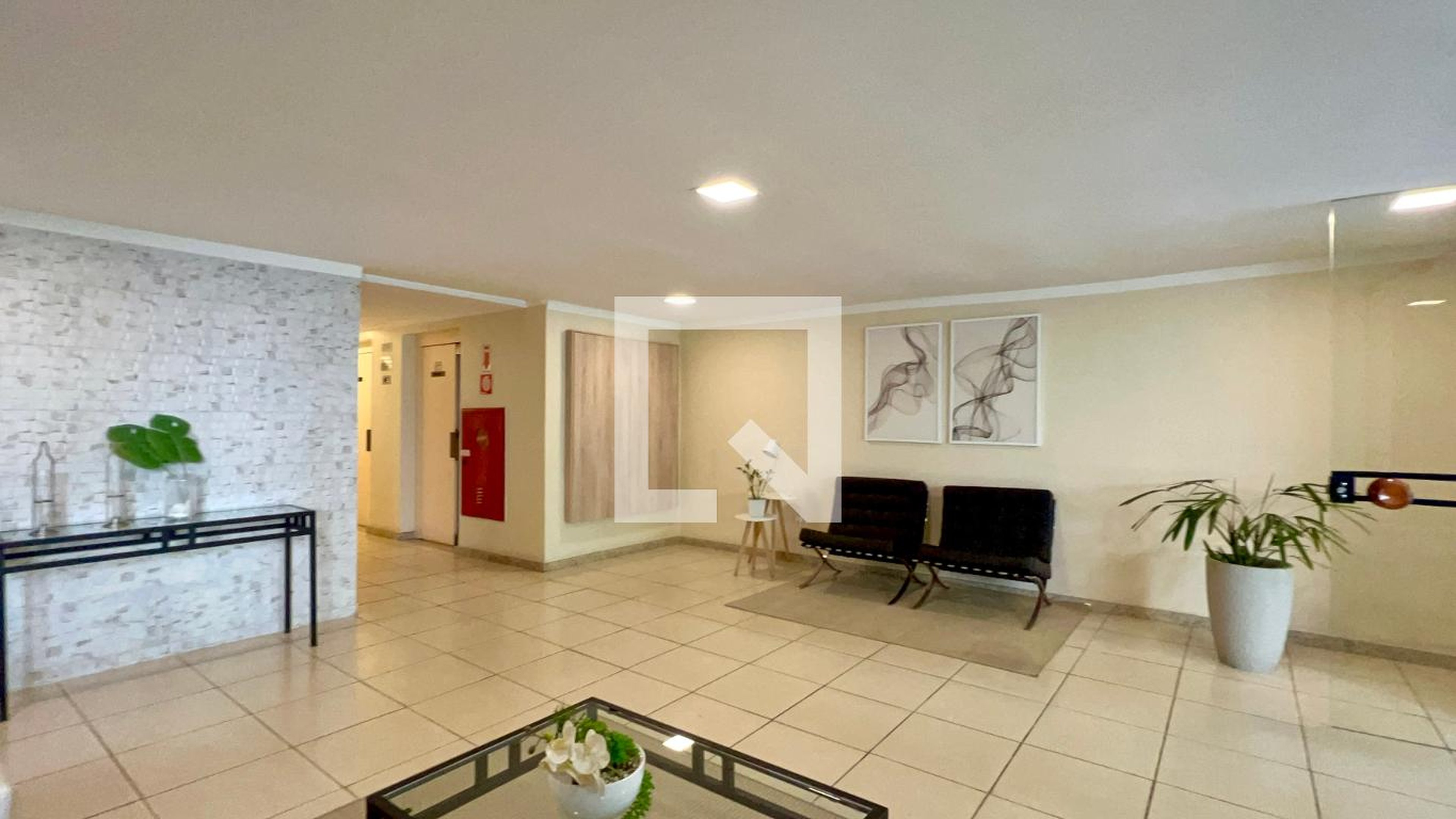 Hall de entrada - Edifício Cortina D Ampezzo
