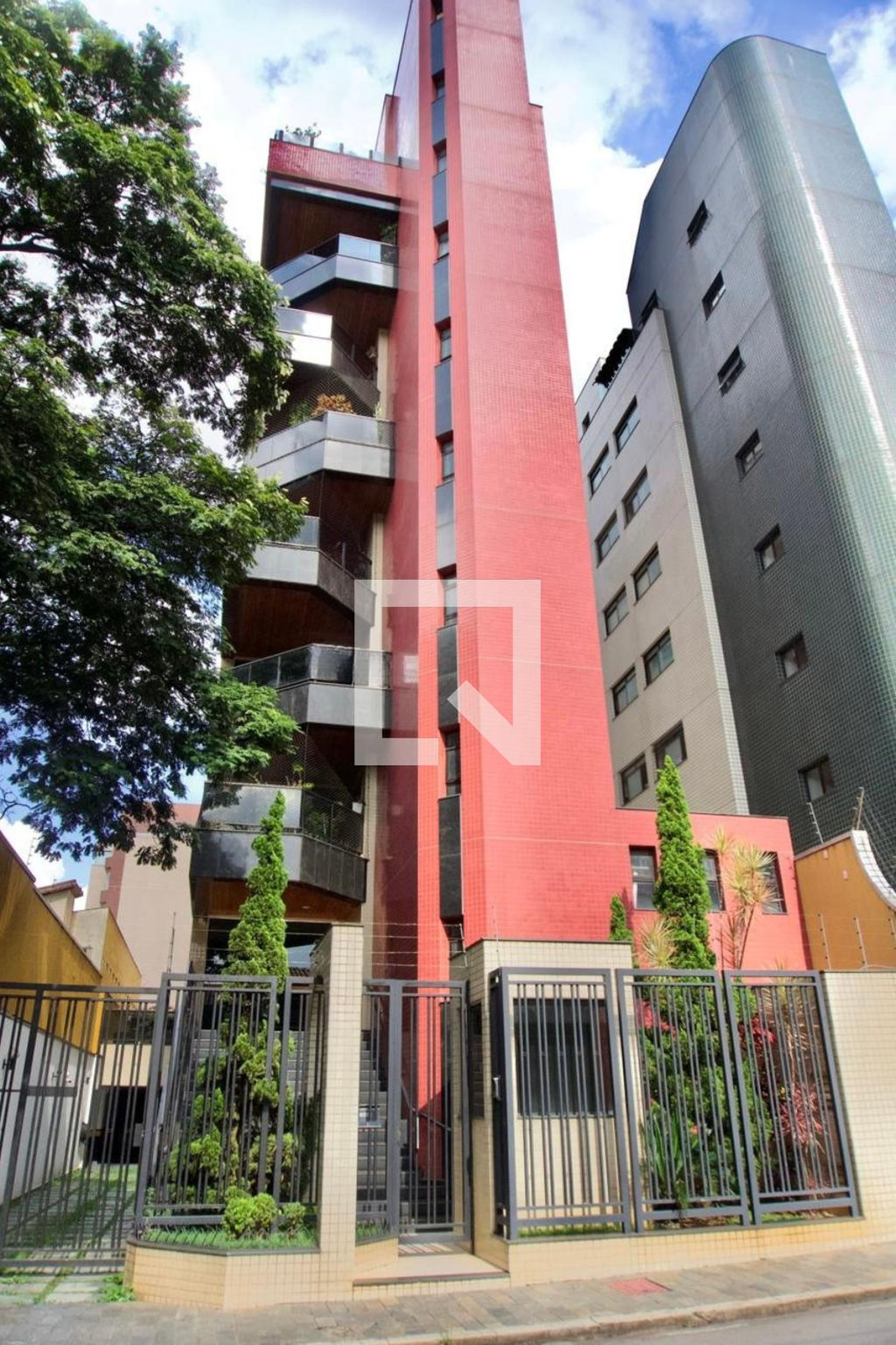 Fachada do Prédio Condomínio em Rua Dom Lúcio Antunes, 321