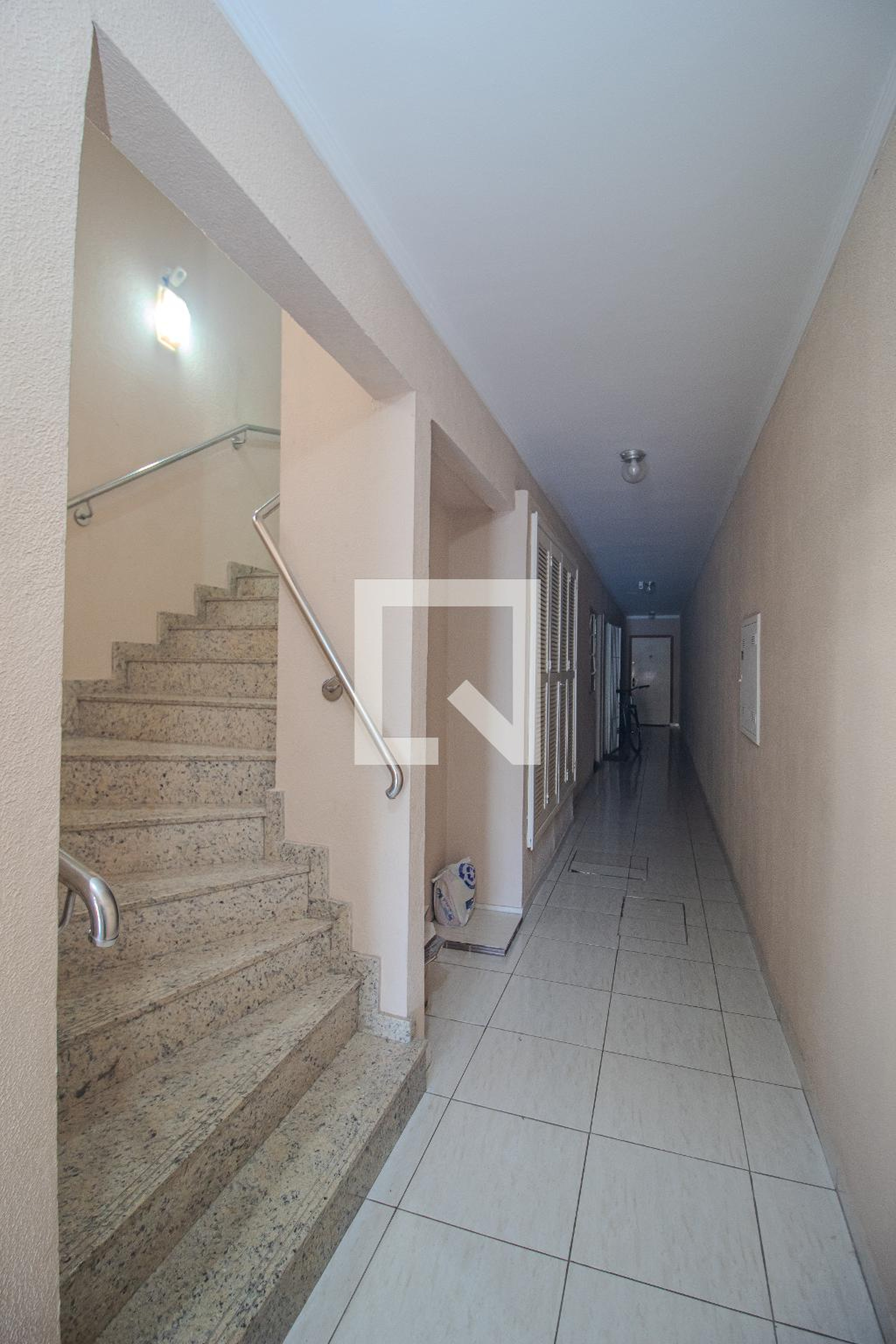 Hall de entrada - Edifício Dona Bela