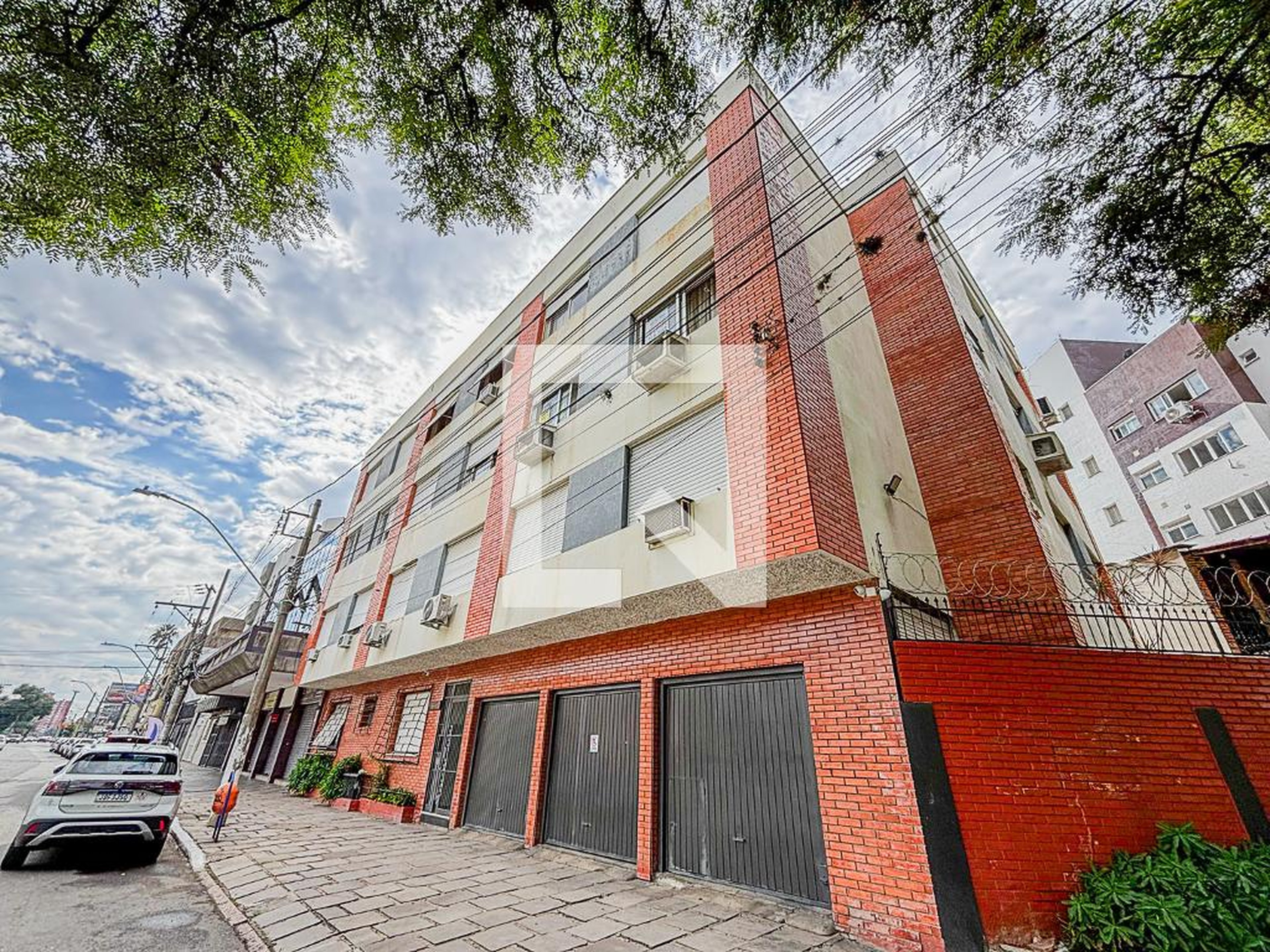 Fachada Edifício Na Laura