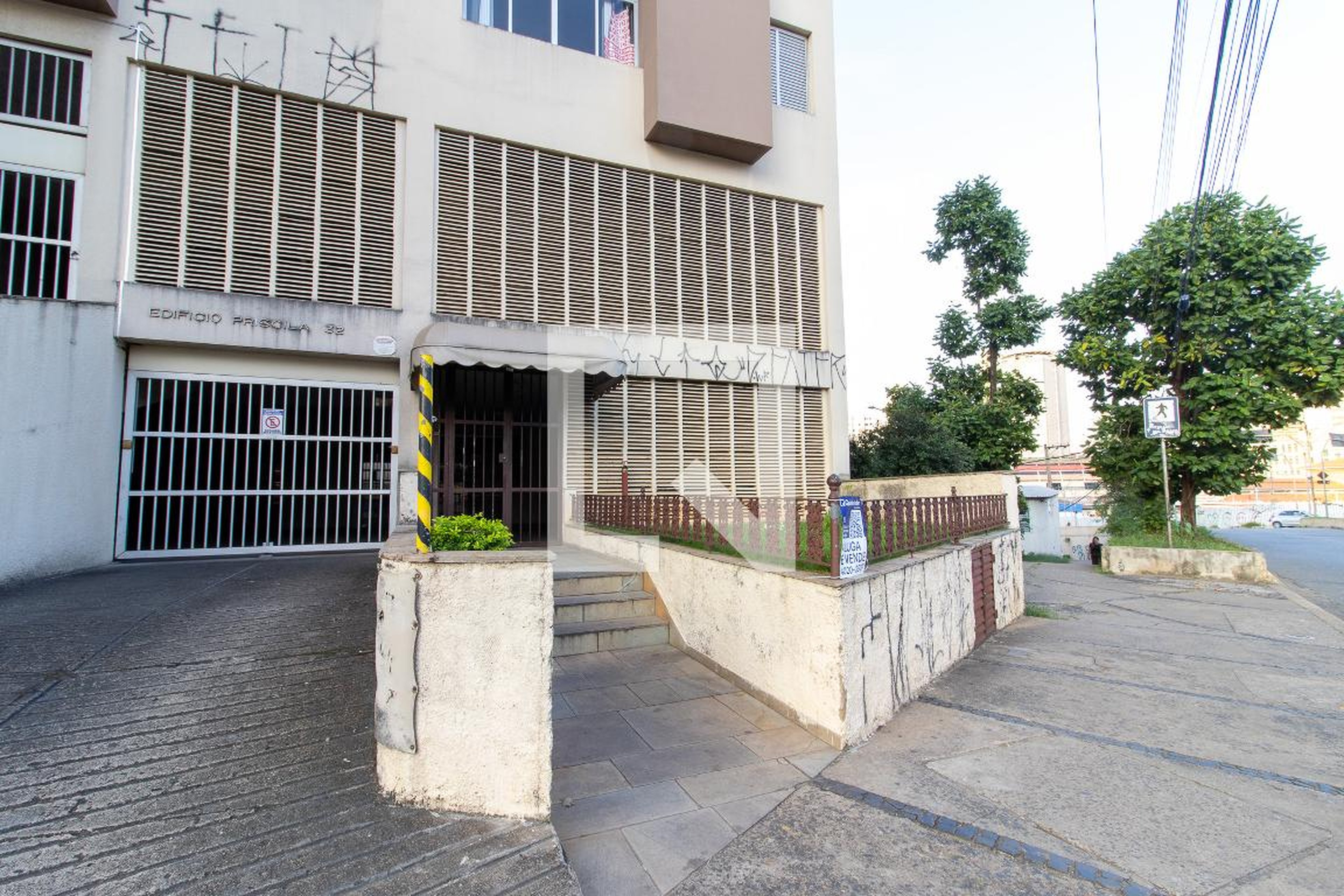 Fachada Condomínio em Rua Culto à Ciência, 32