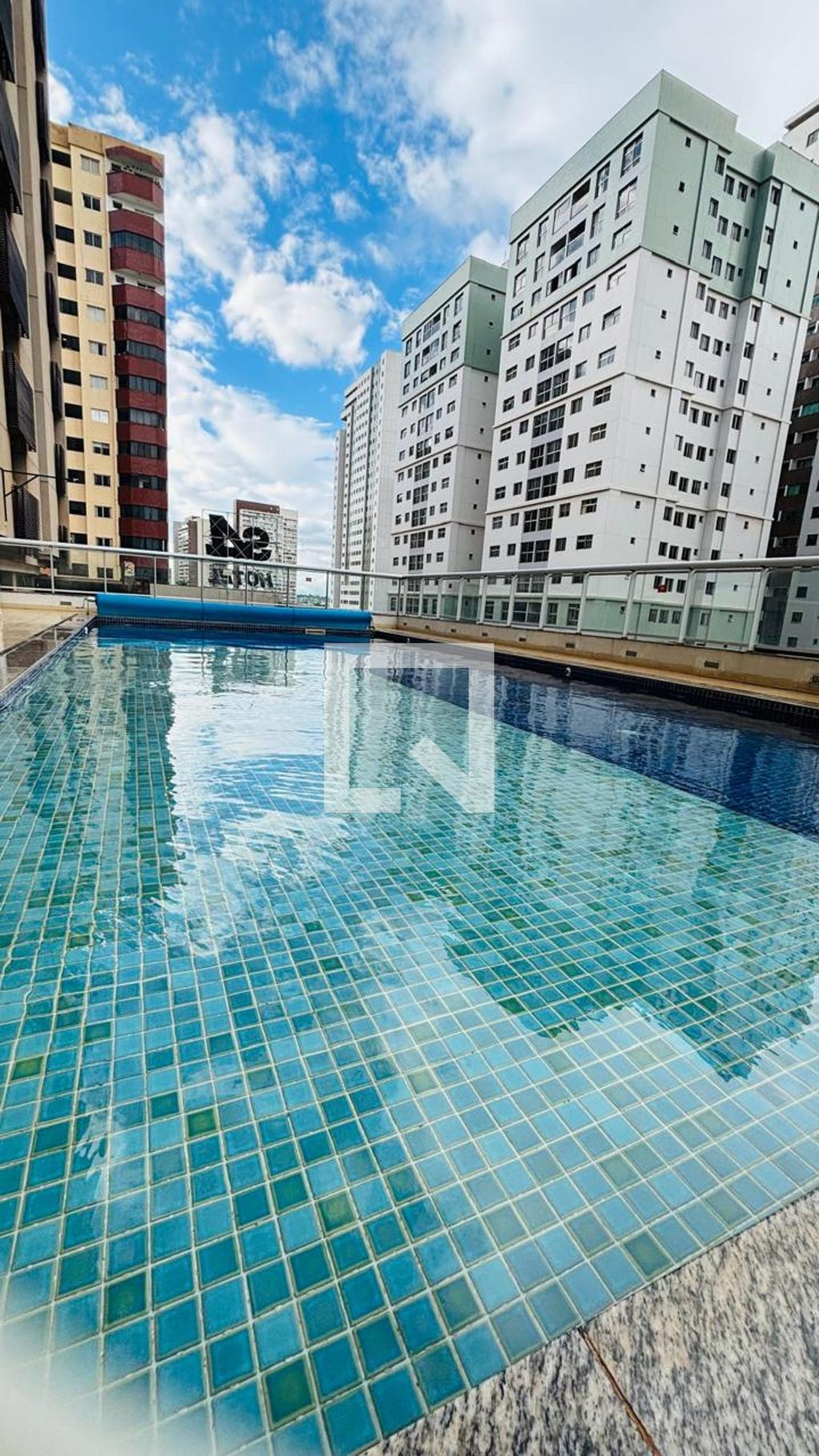 Piscina - JOY Residence
