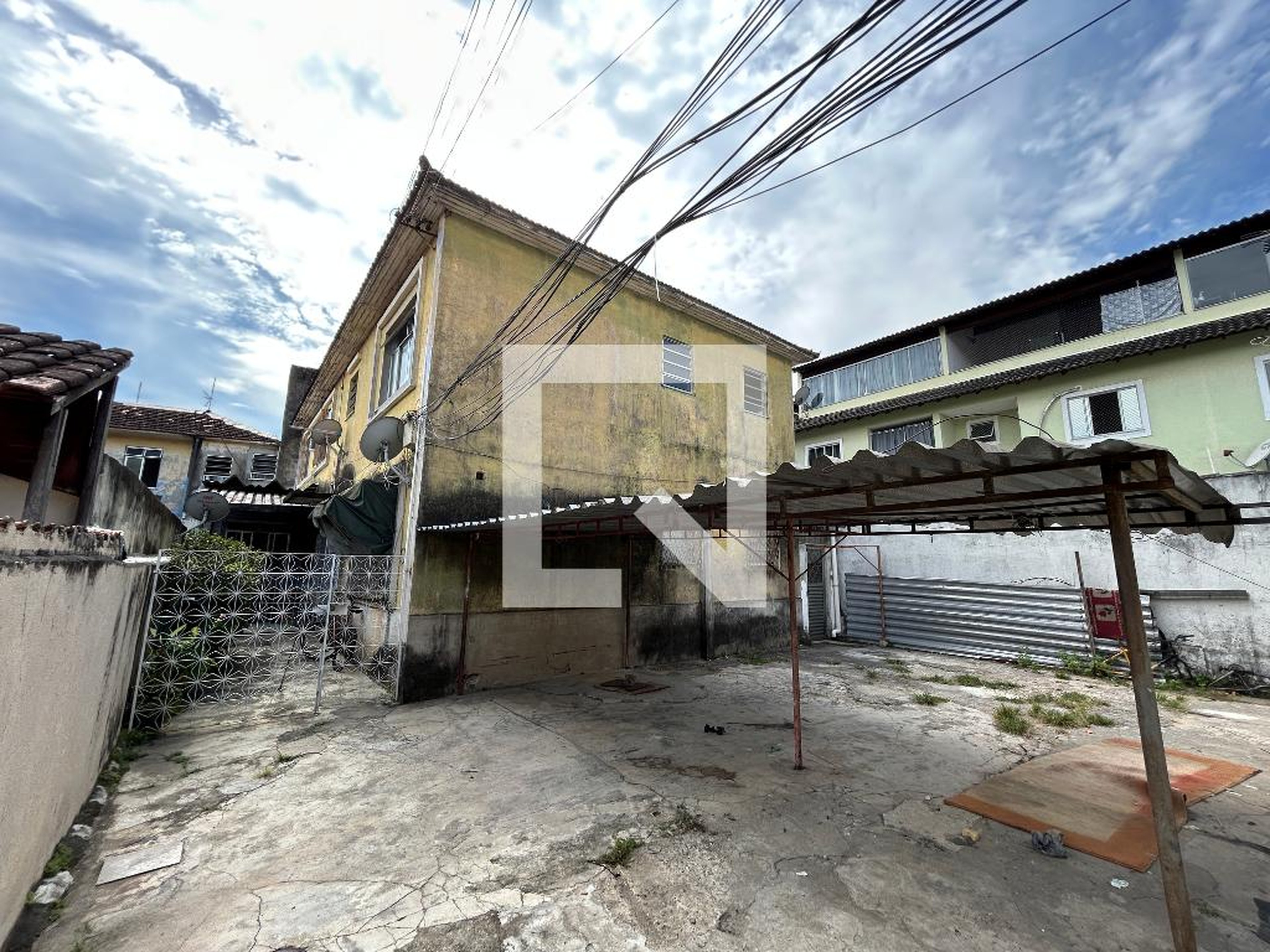 Fachada do Prédio Condomínio em Rua Baguari, 304