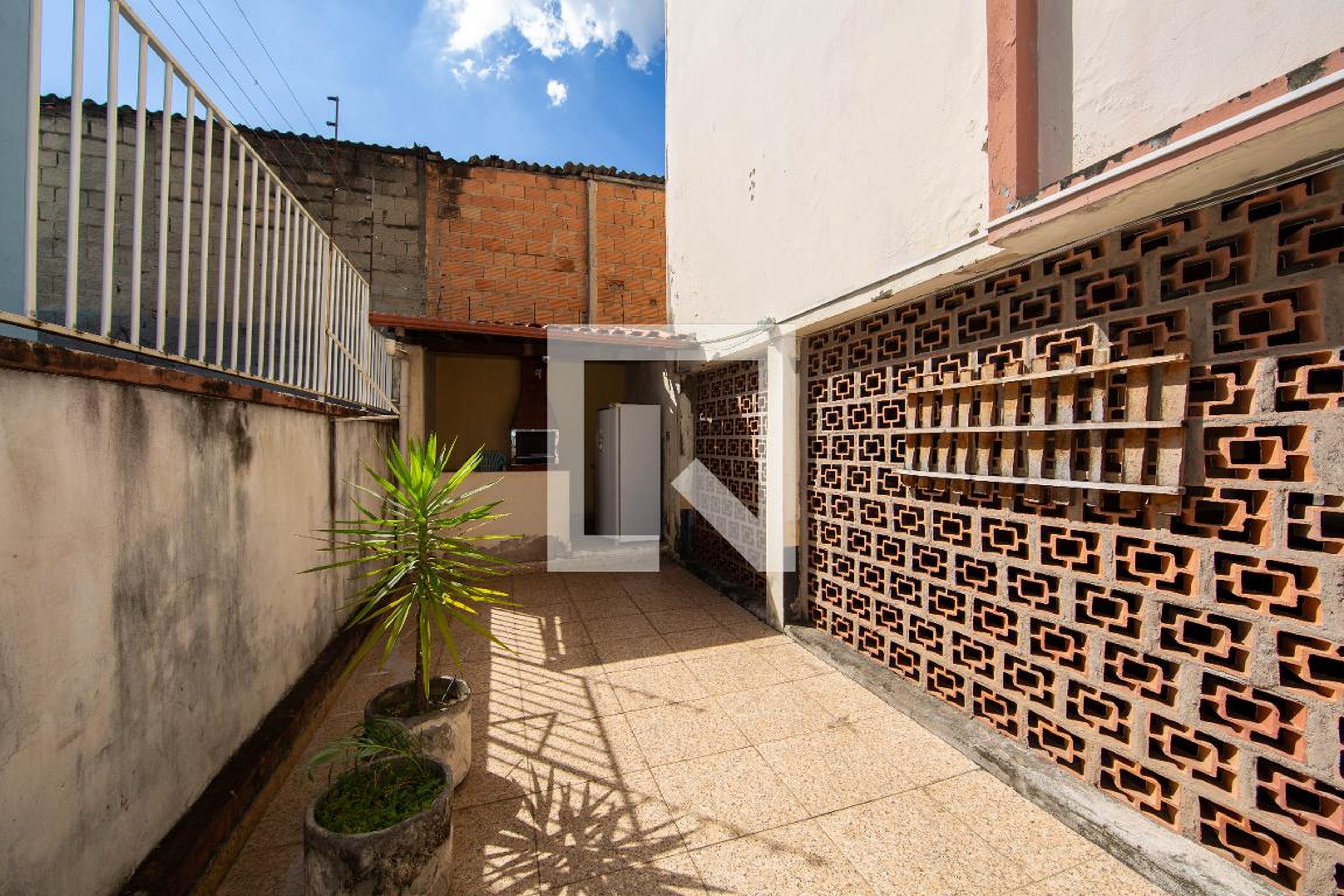 CHURRASQUEIRA - 