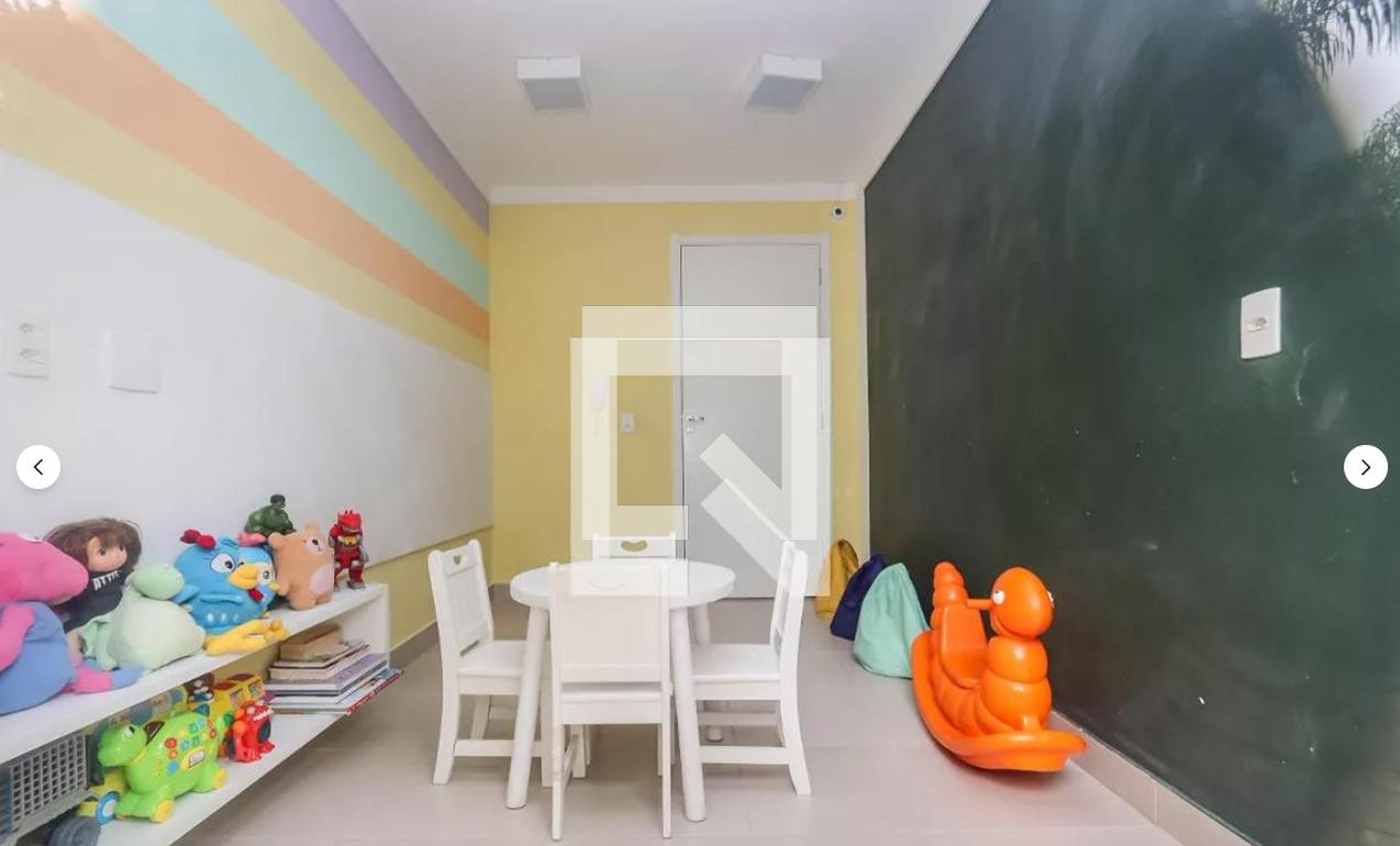 Brinquedoteca Condomínio em Rua Cantori, 52