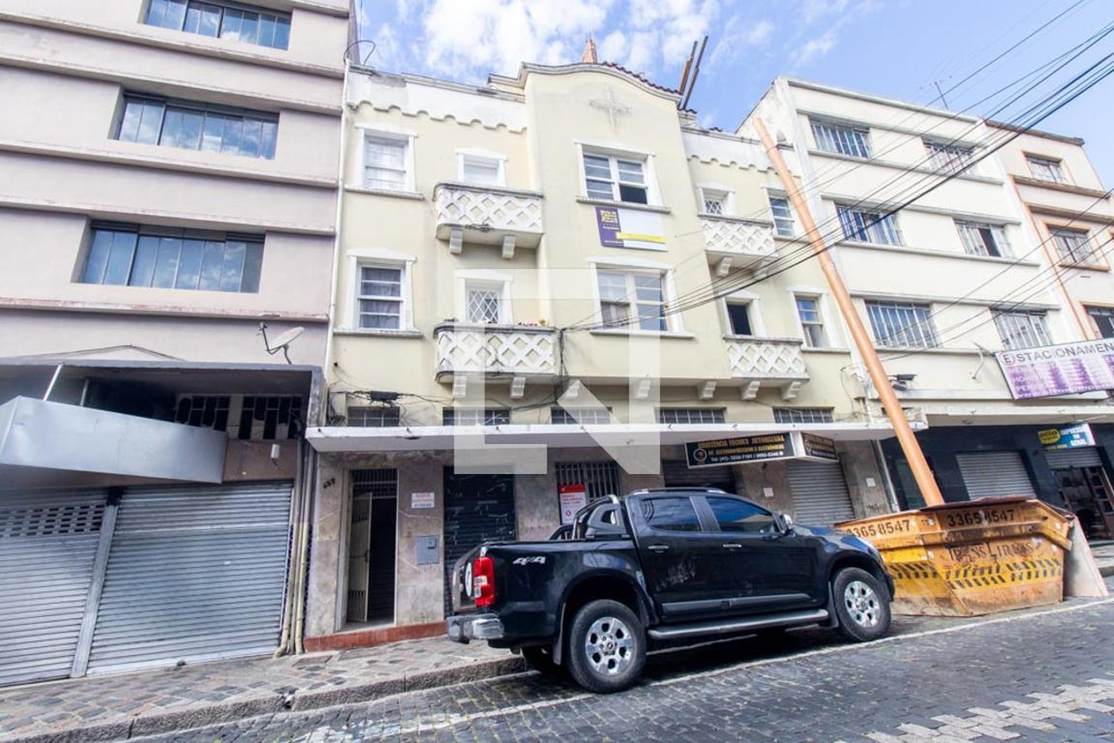 Fachada Condomínio em Rua Saldanha Marinho, 435