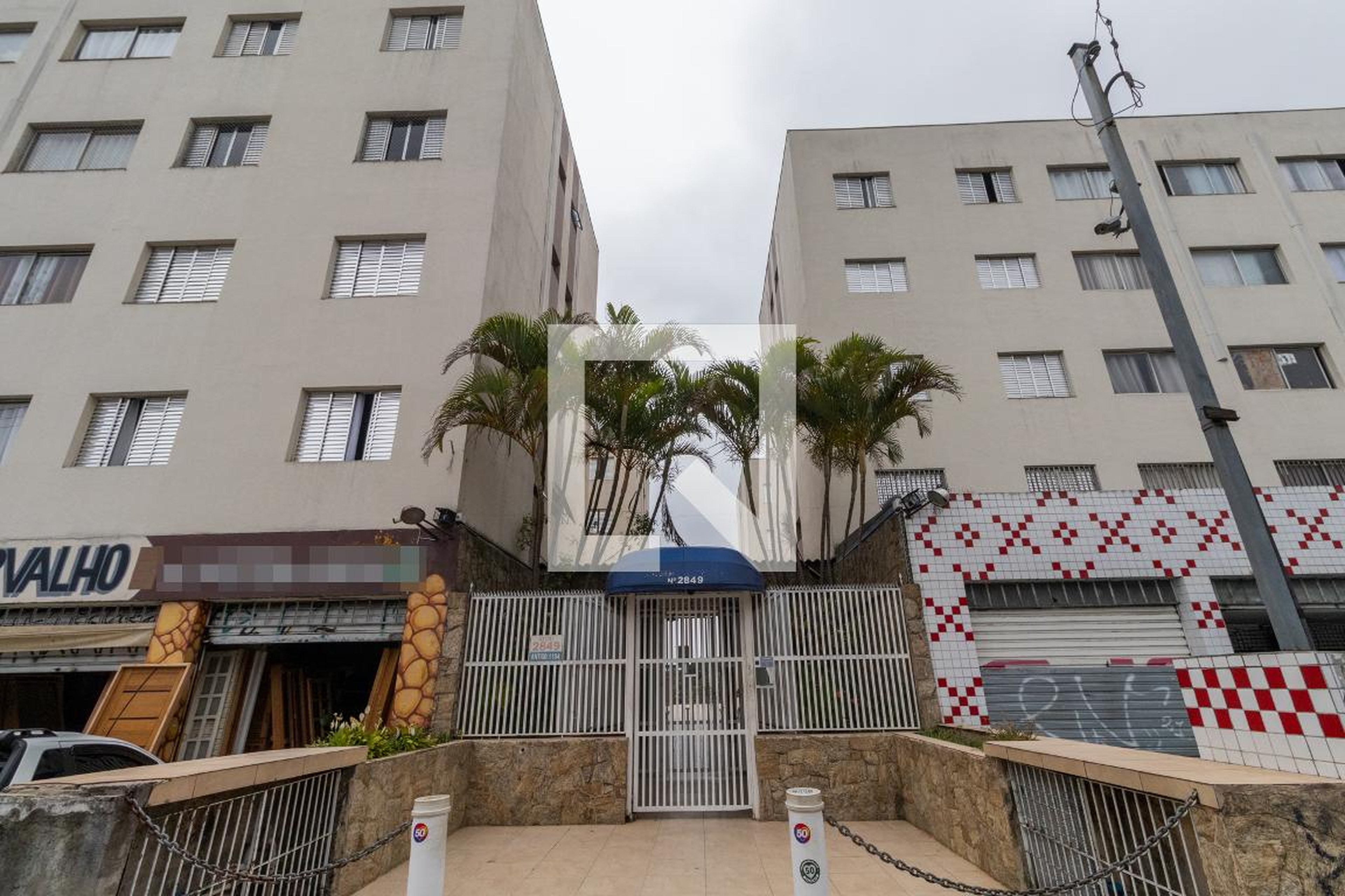 Fachada Condomínio Carlos Alberto Borrome