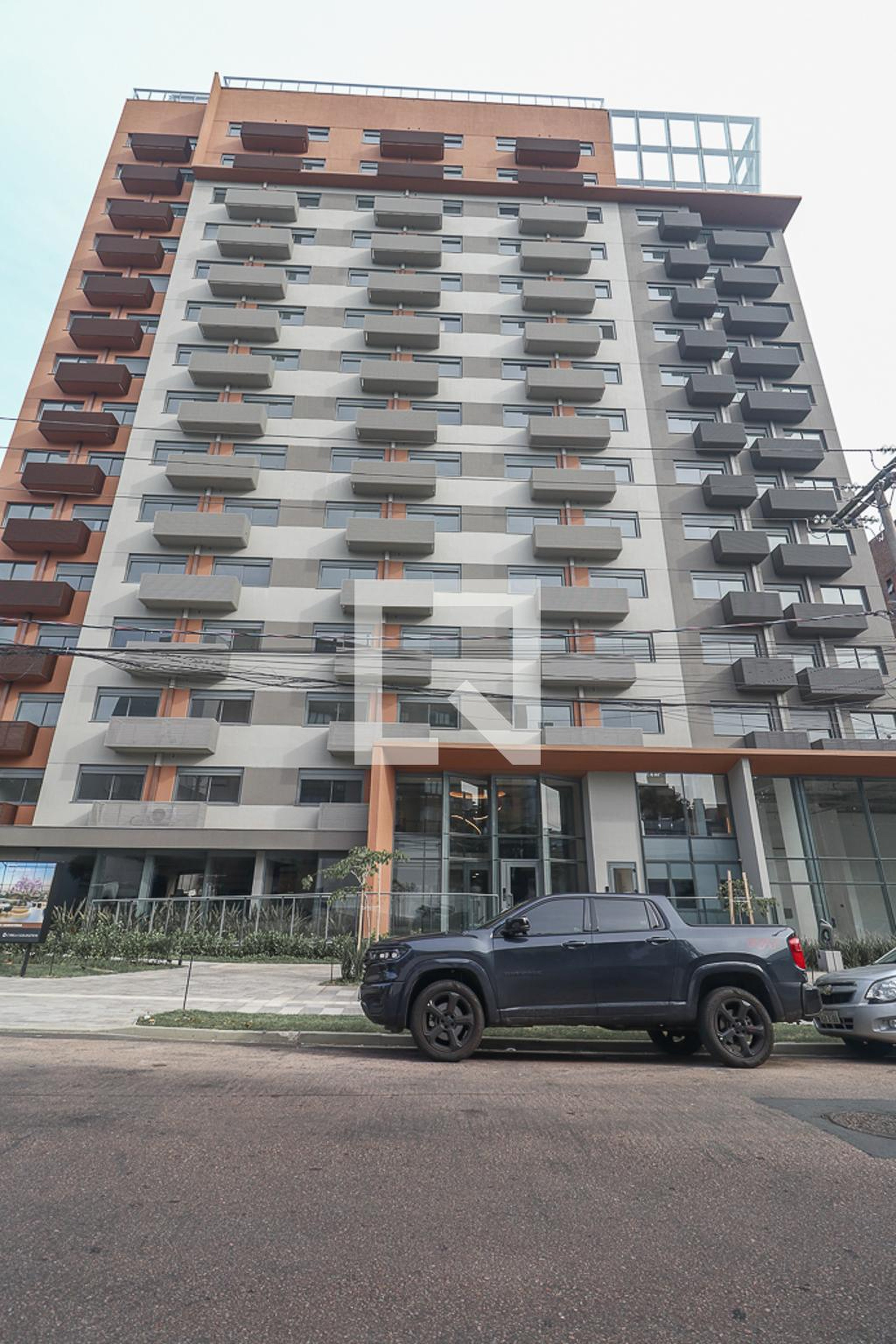 Fachada Condomínio em Rua Castro Alves, 815