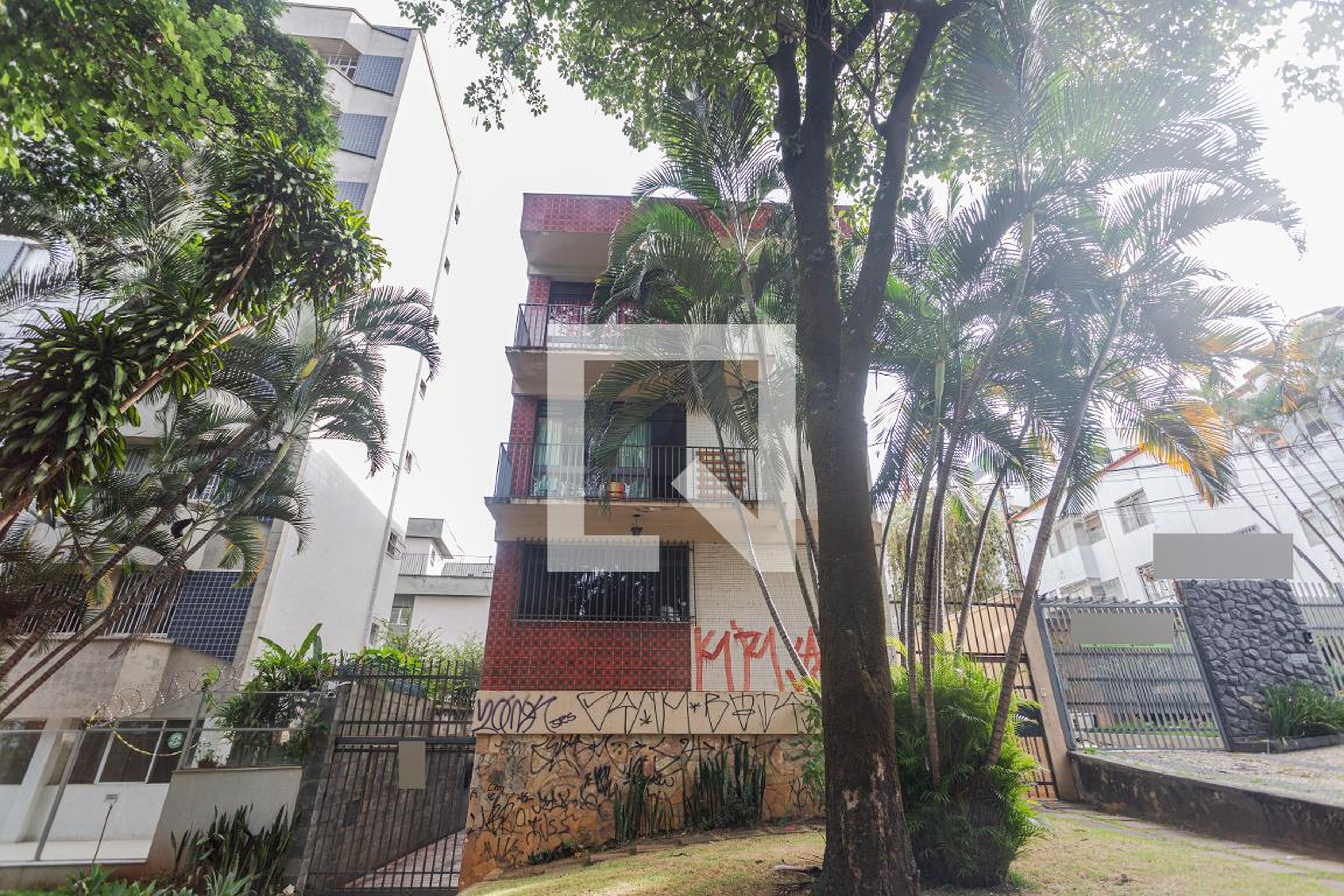 Fachada Condomínio em Avenida José Cândido da Silveira, 435