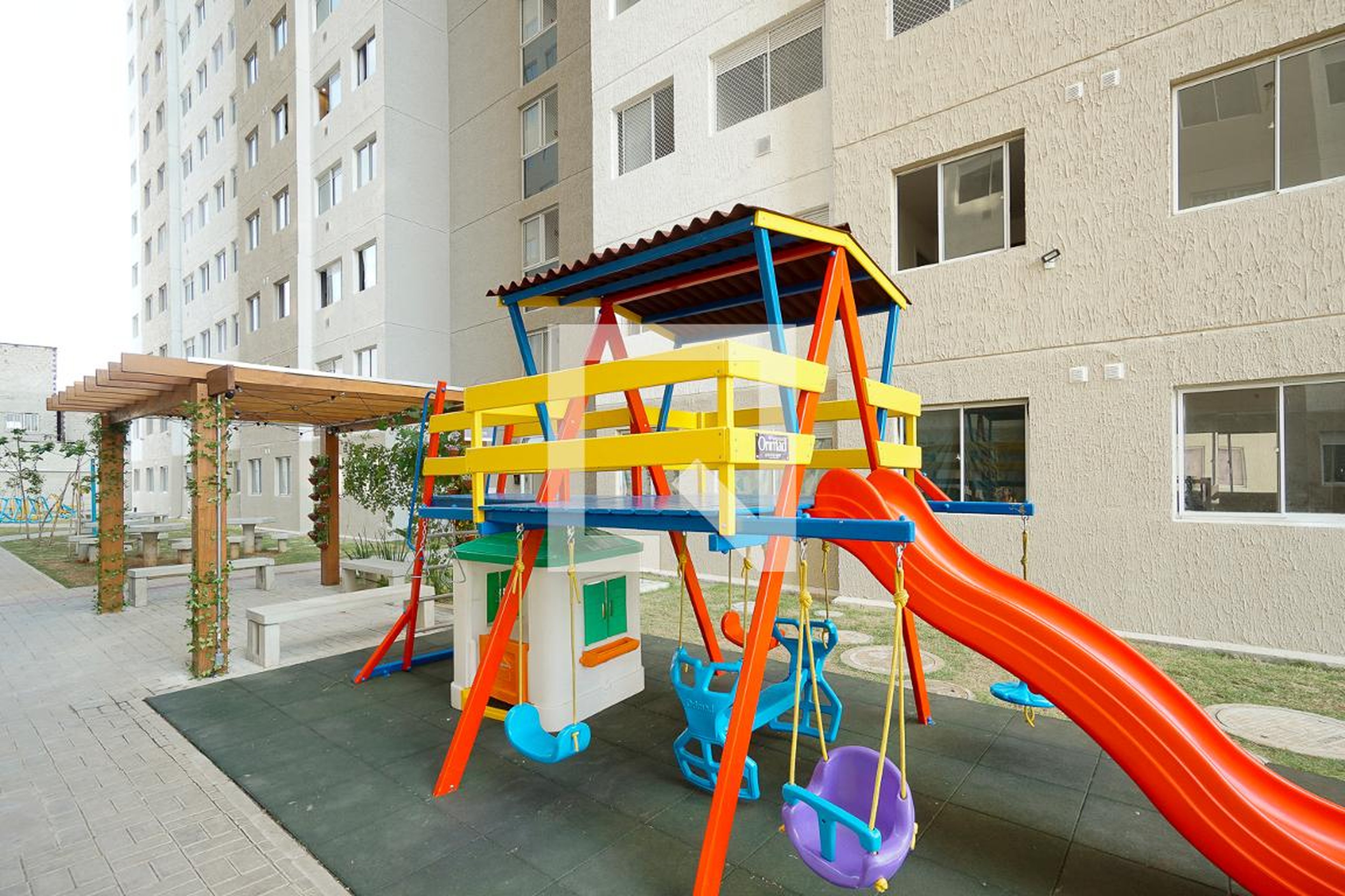 Playground - Duo Vila Matilde  Tenda