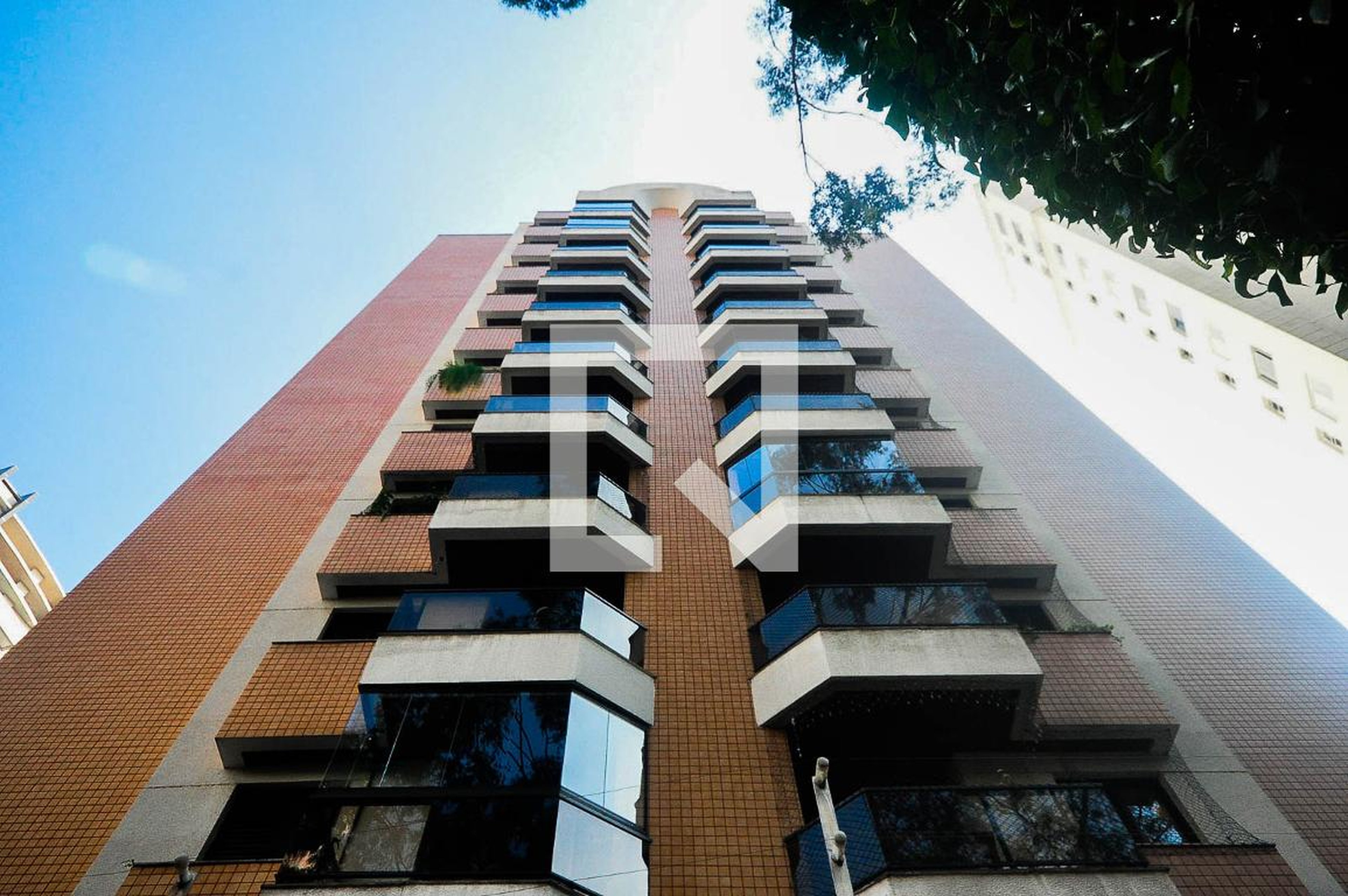 Fachada Condomínio Domus Bella