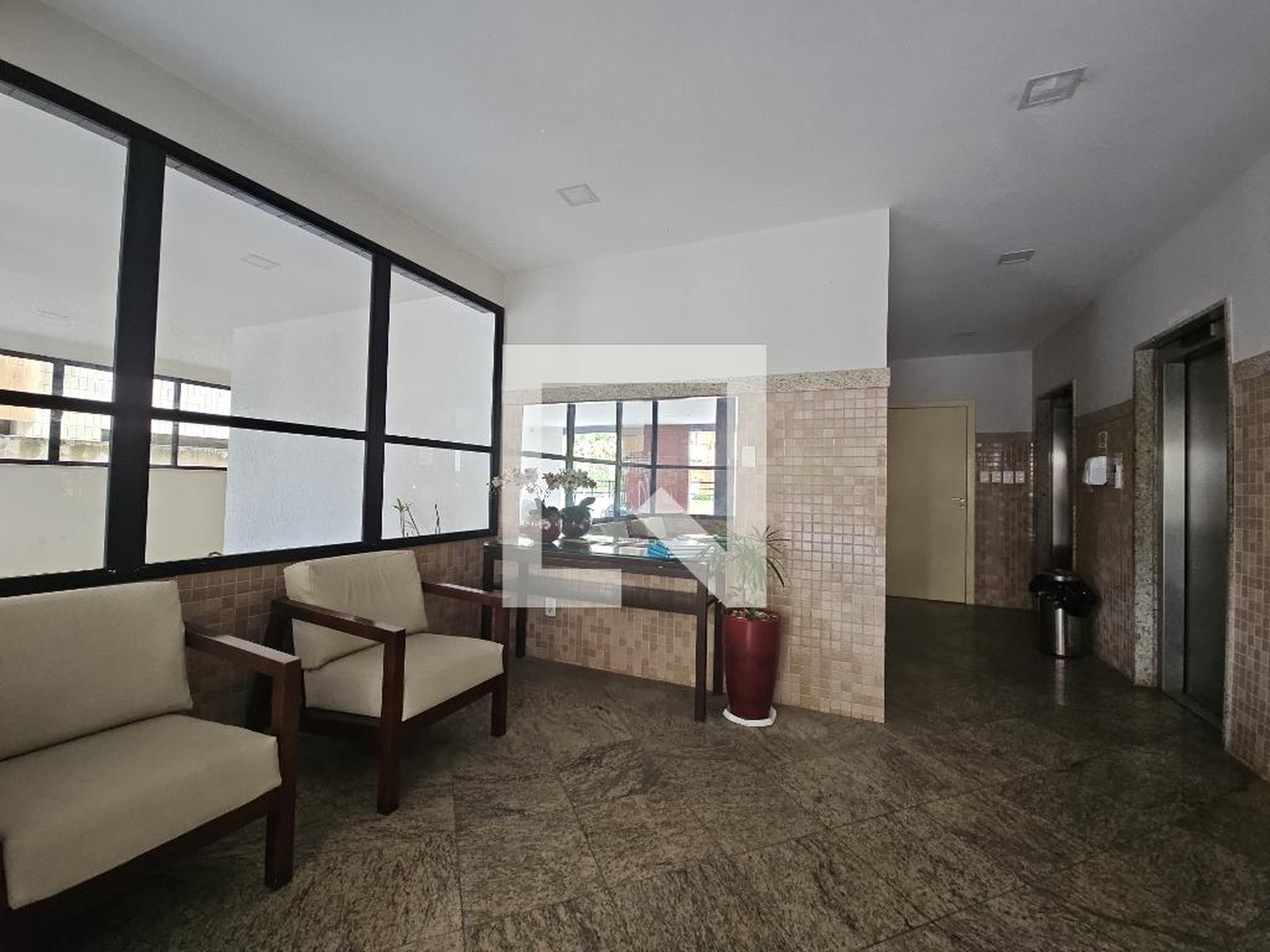 Hall de entrada - Edifício Villa de Sangres