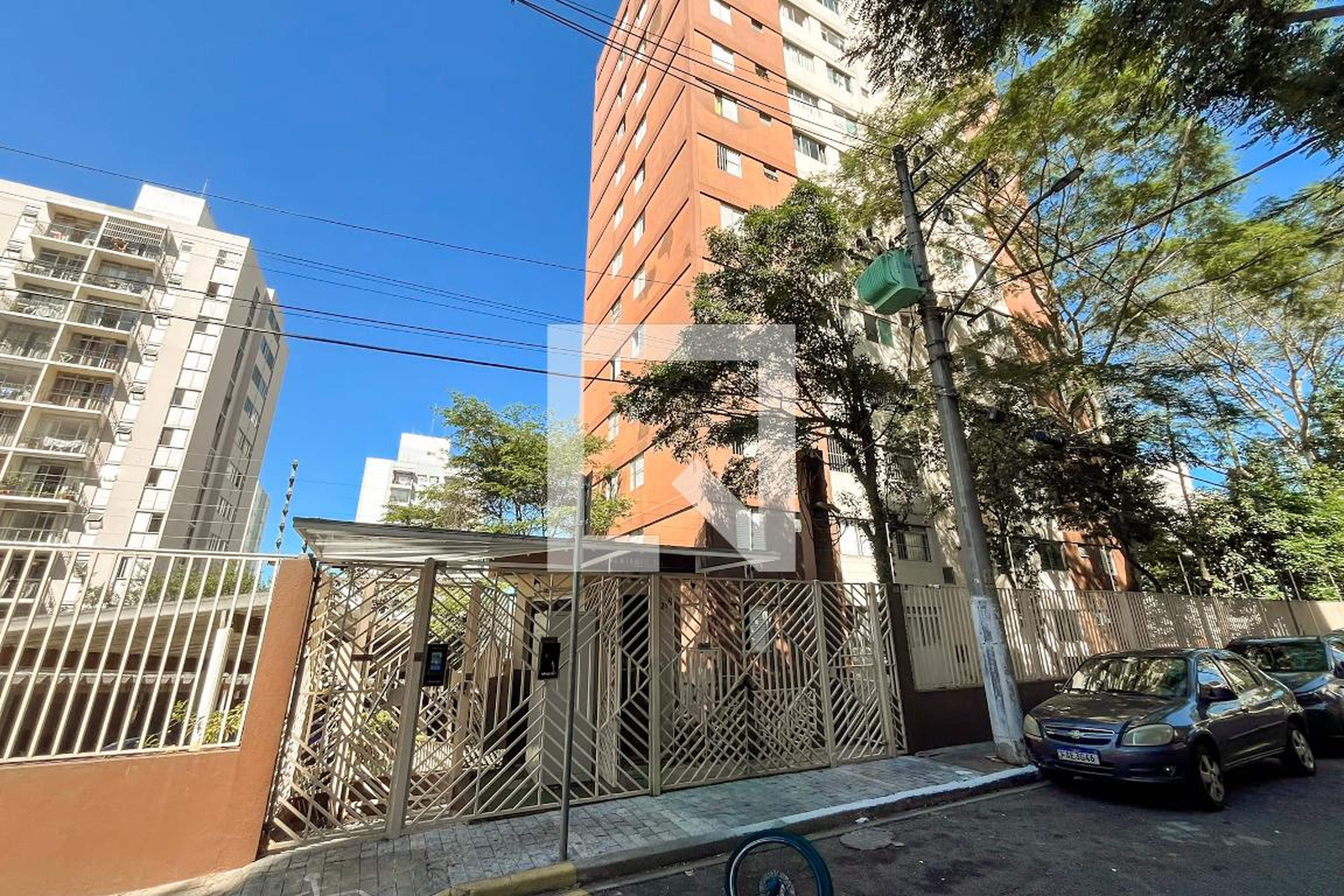 Fachada Condomínio Conjunto Residencial Jardim Celeste V