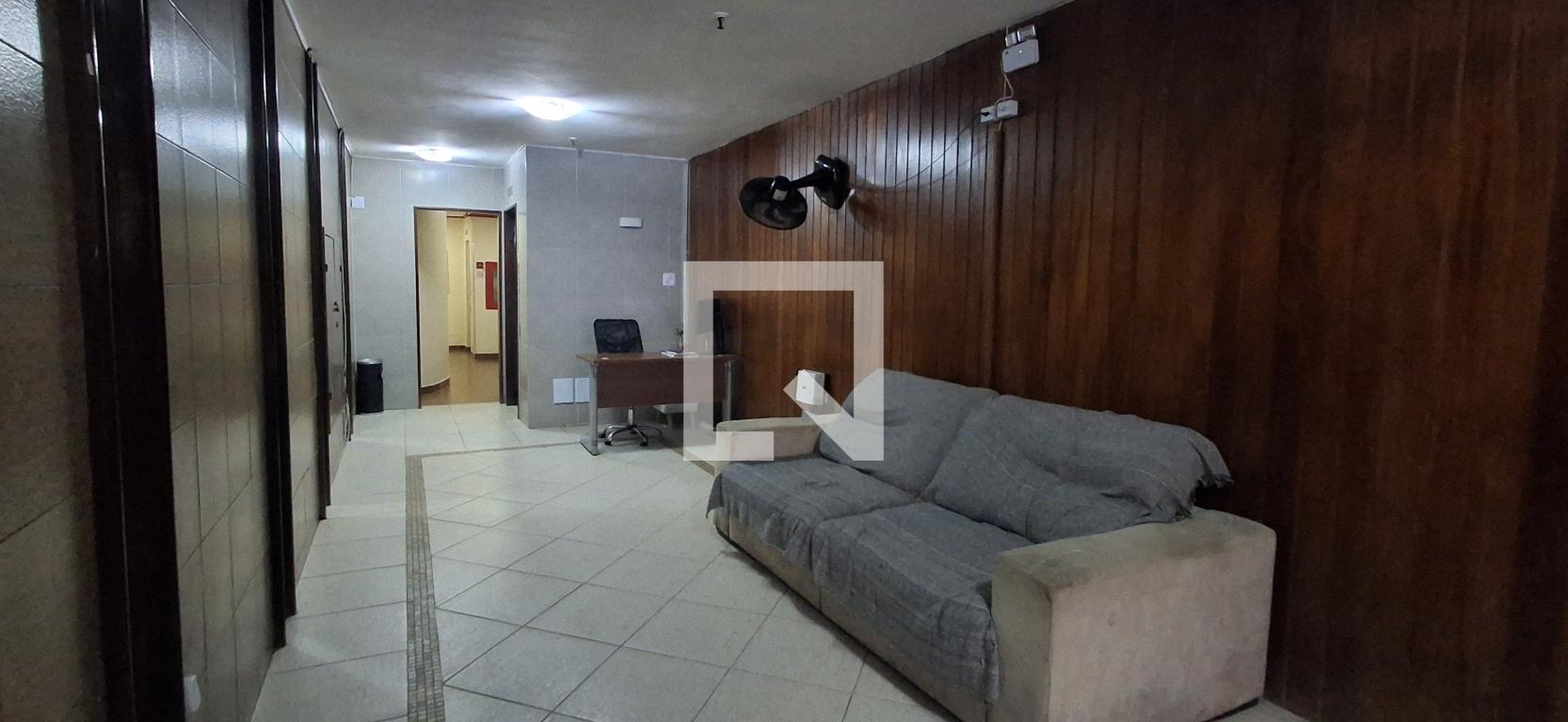 Hall de entrada - São Francisco Xavier, 864