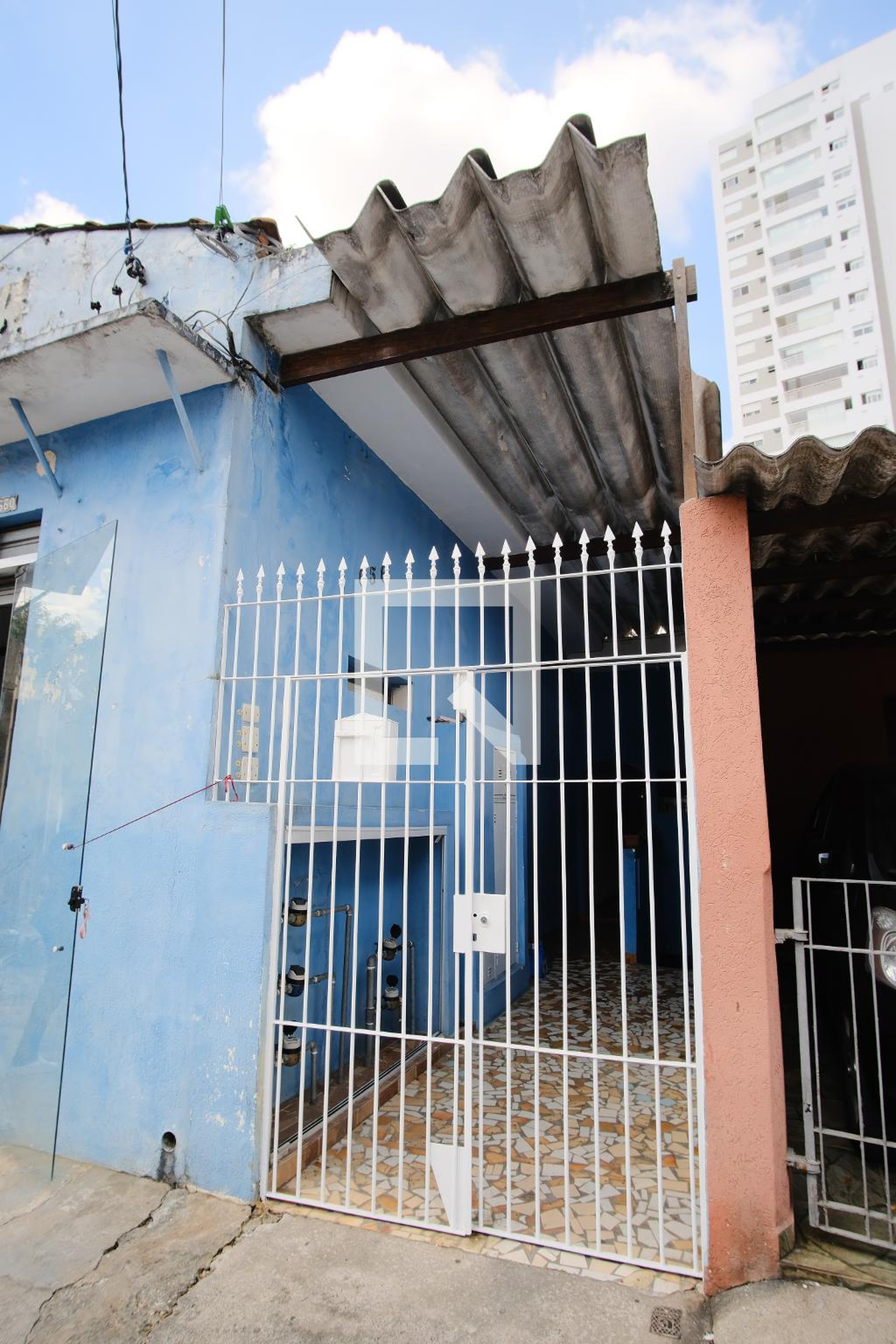 Fachada Condomínio em Rua Oswaldo Arouca, 656