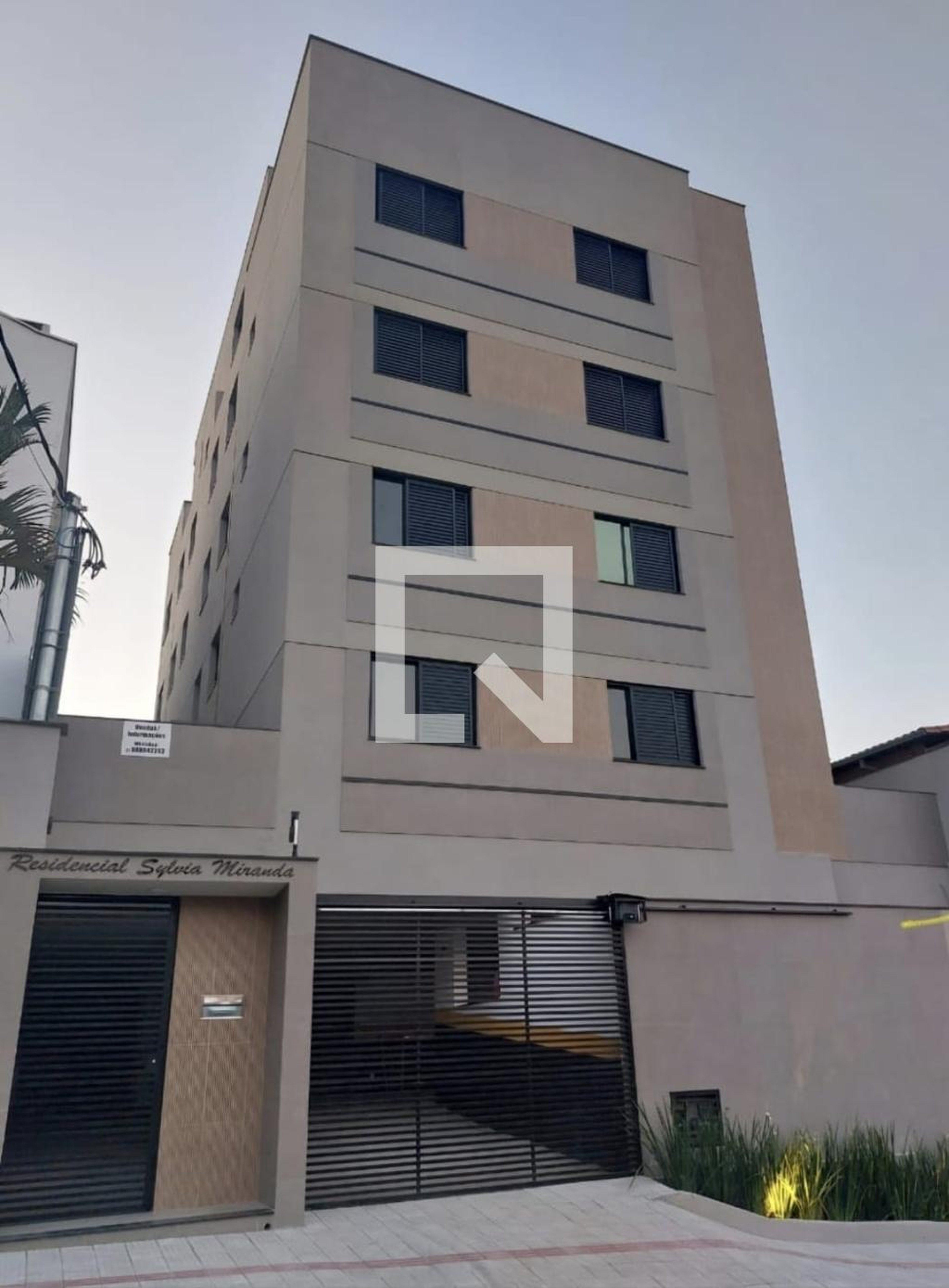 Fachada Residencial Sylvia Miranda