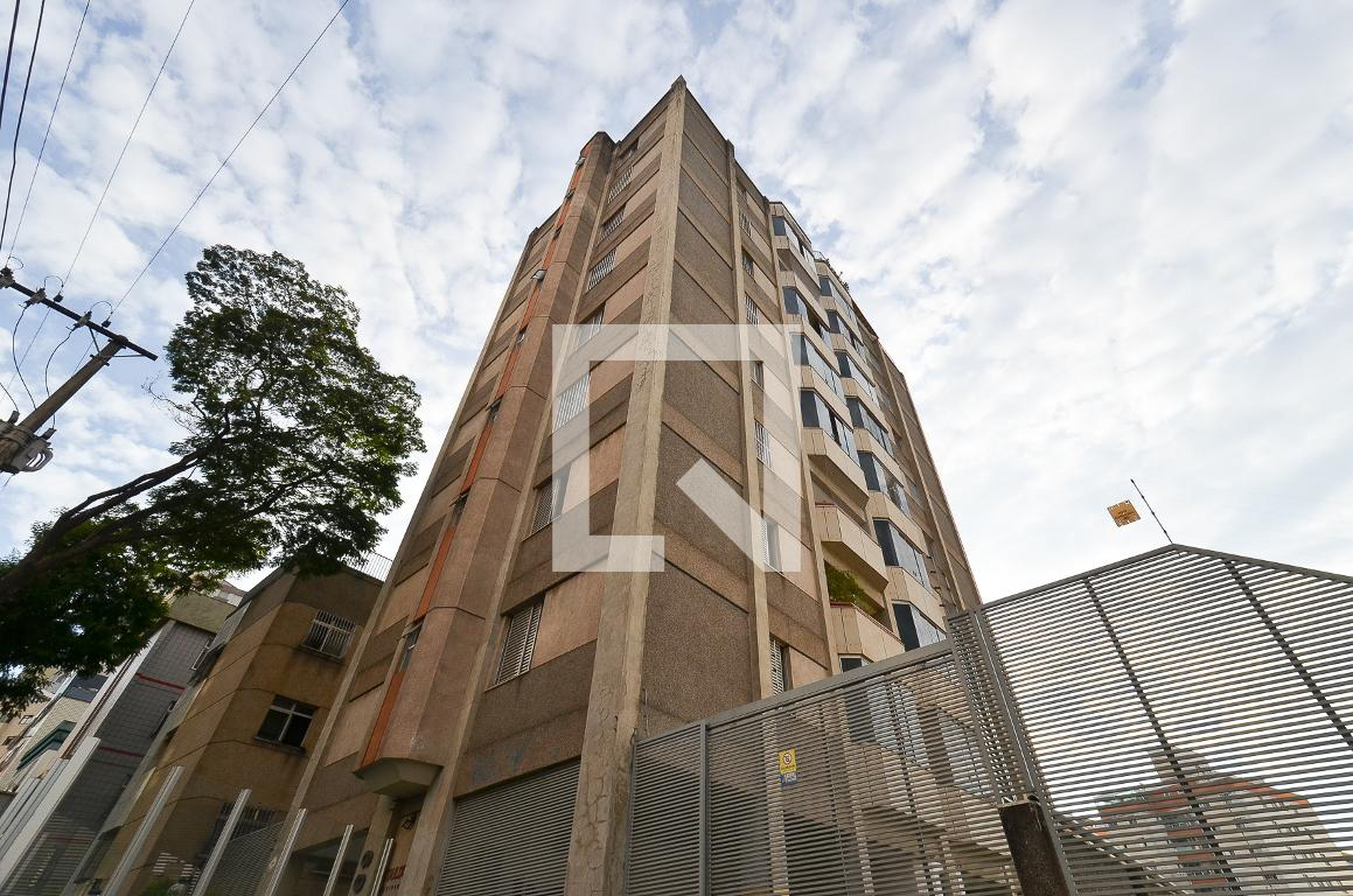 Fachada Condomínio em Rua Ana de Carvalho Silveira, 269