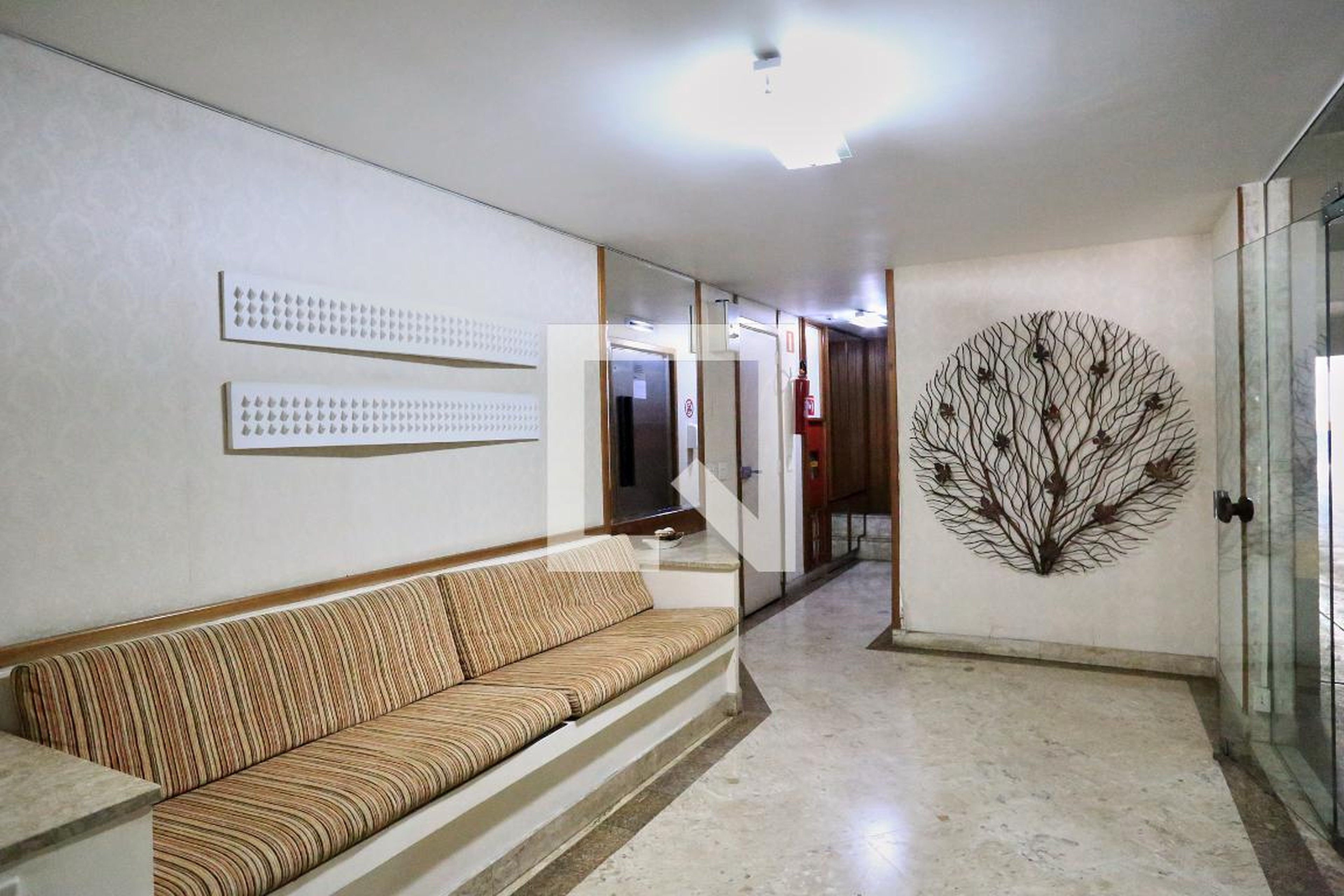 Hall - Edifício Giacomo Savelli