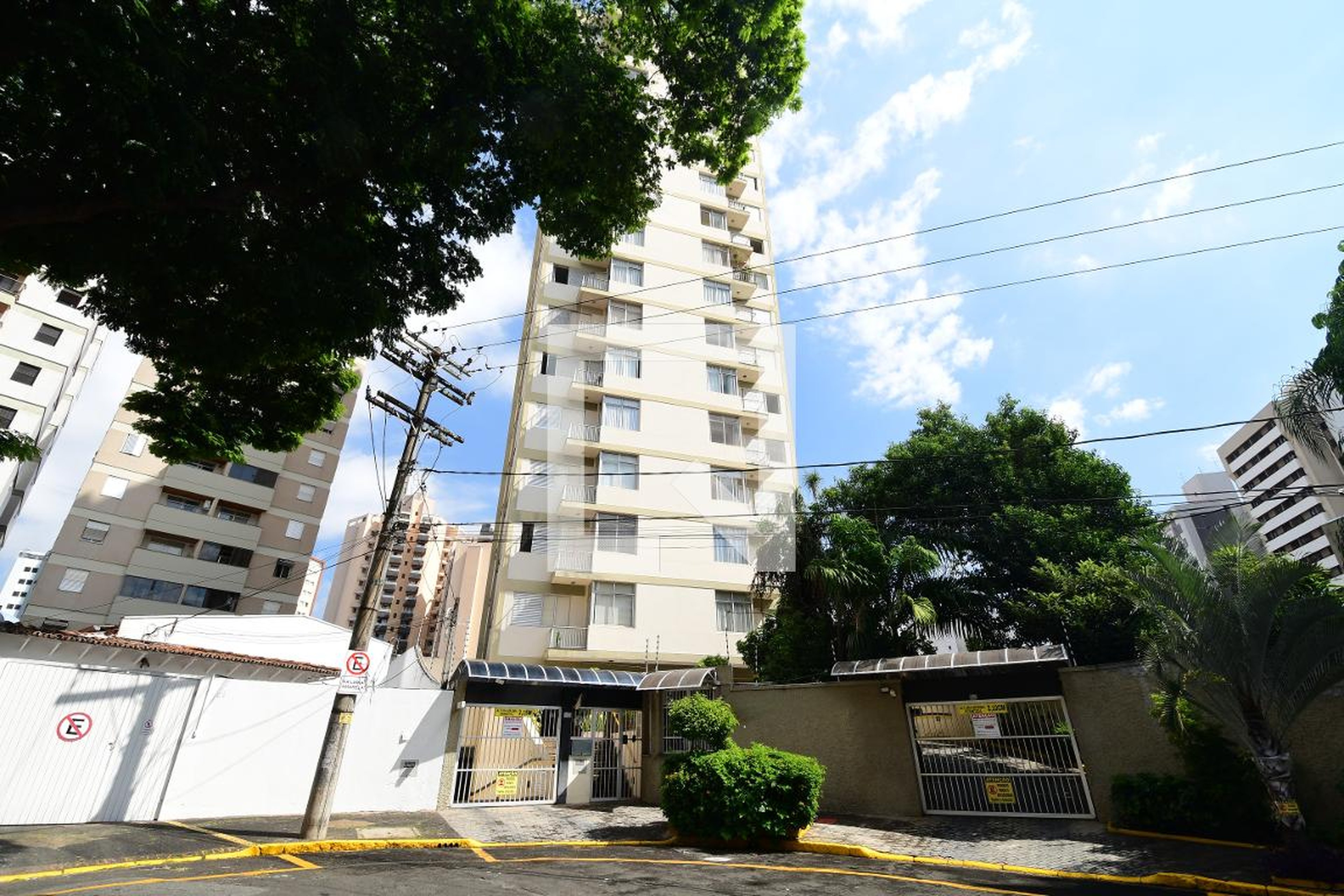 Fachada do Prédio Condomínio Igapó