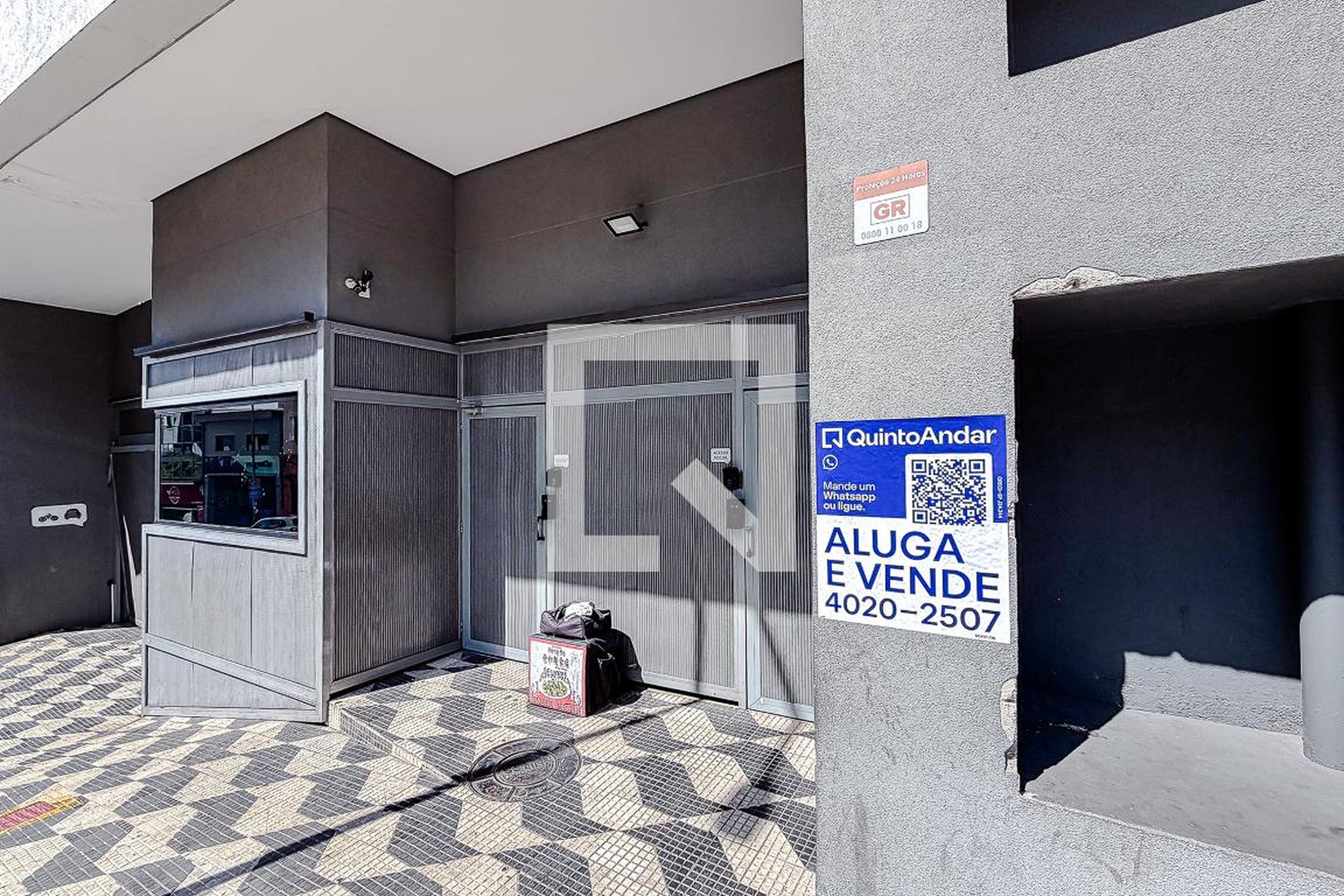 Fachada Condomínio Downtown Praça da Sé