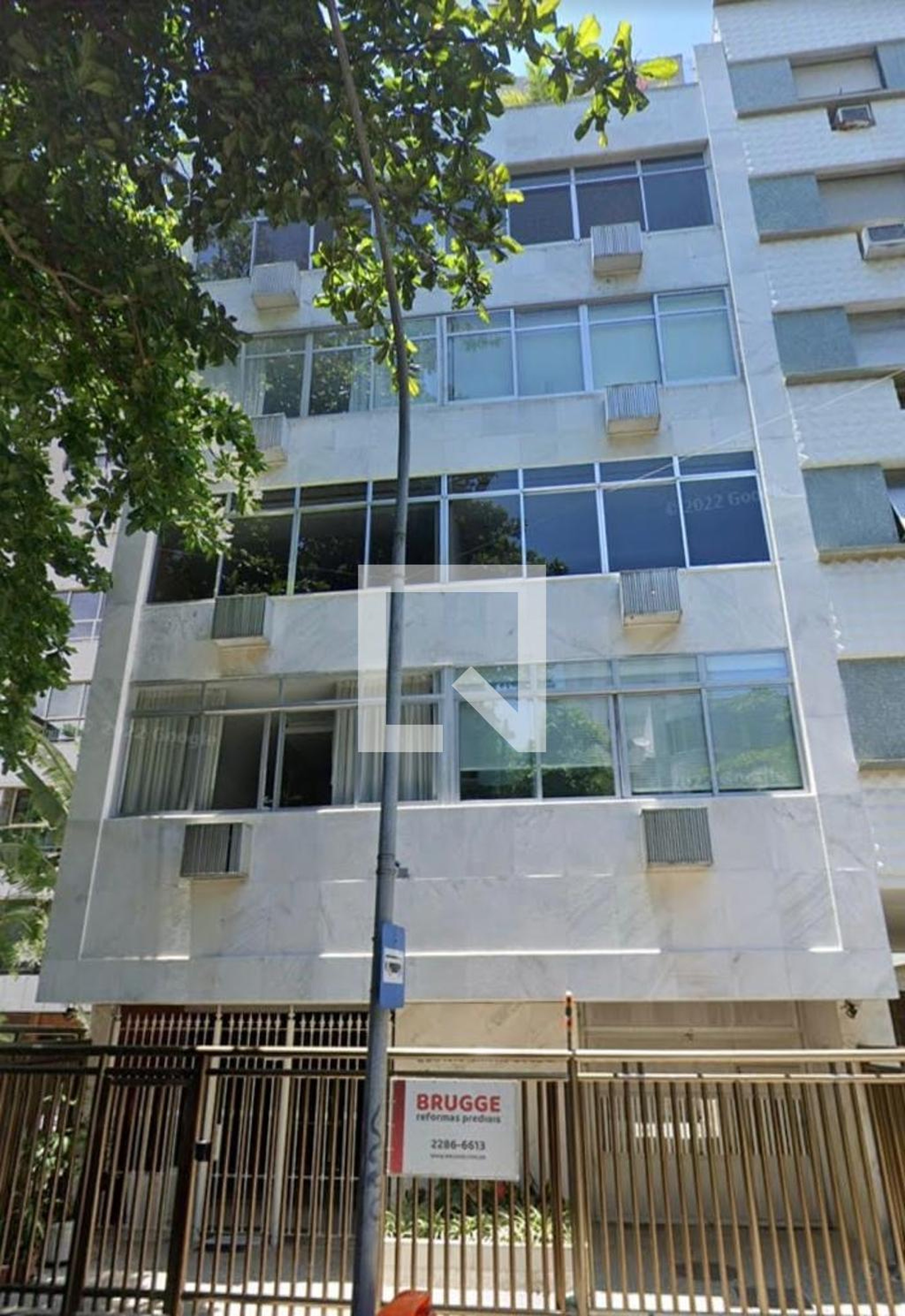 Fachada Condomínio em Rua Prudente de Morais, 534