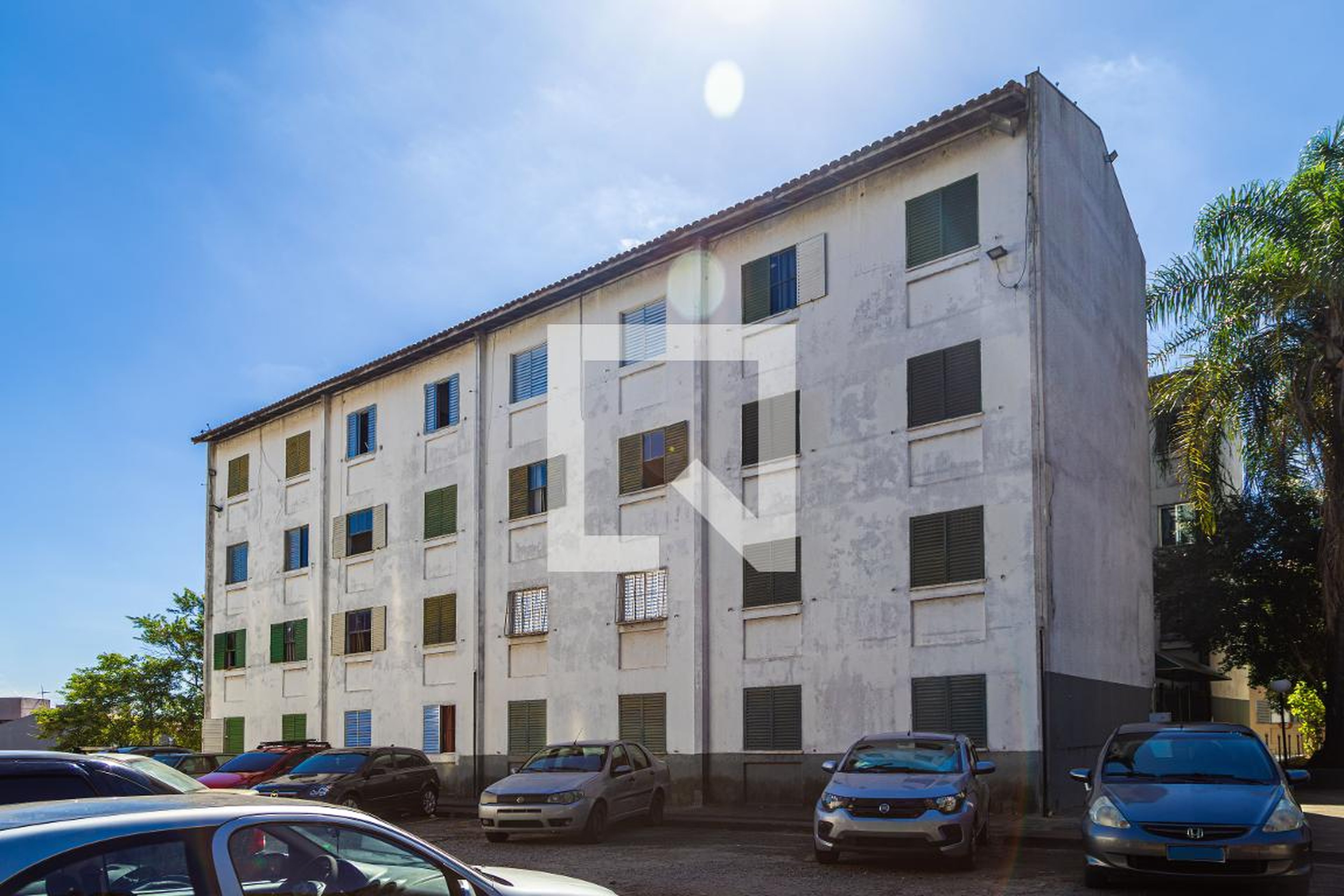 Fachada do Prédio Condomínio em Rua Aribugu, 100