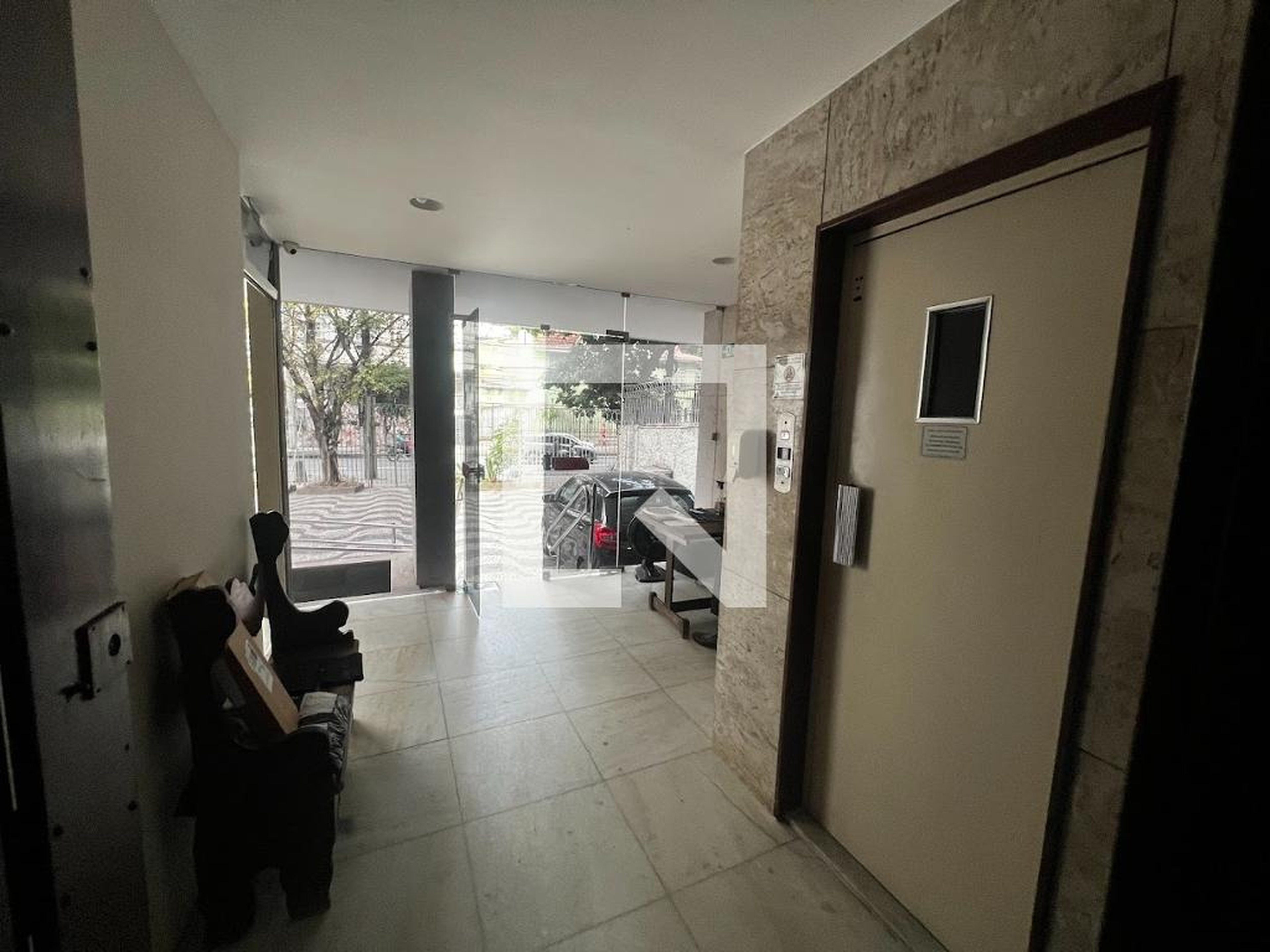 Hall - Edificio Antonio Gomes Da Silva