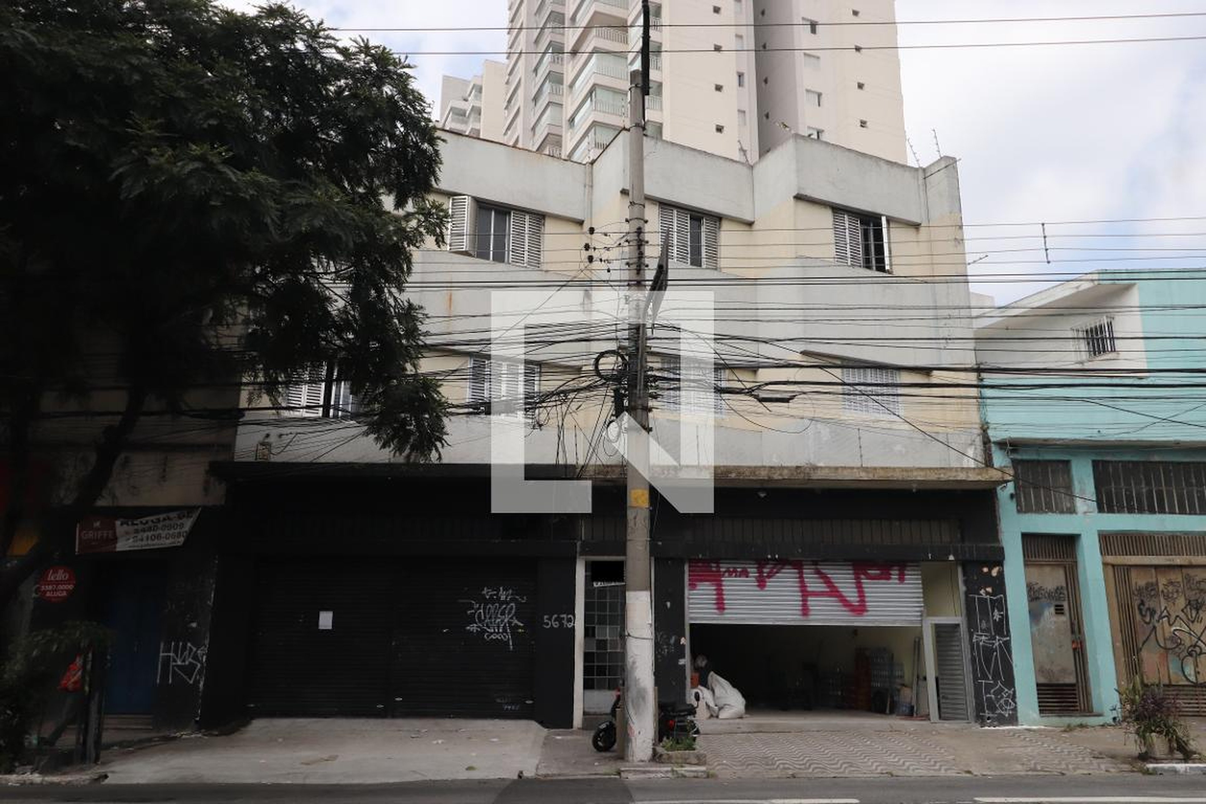 Fachada Condomínio em Avenida Celso Garcia, 5670