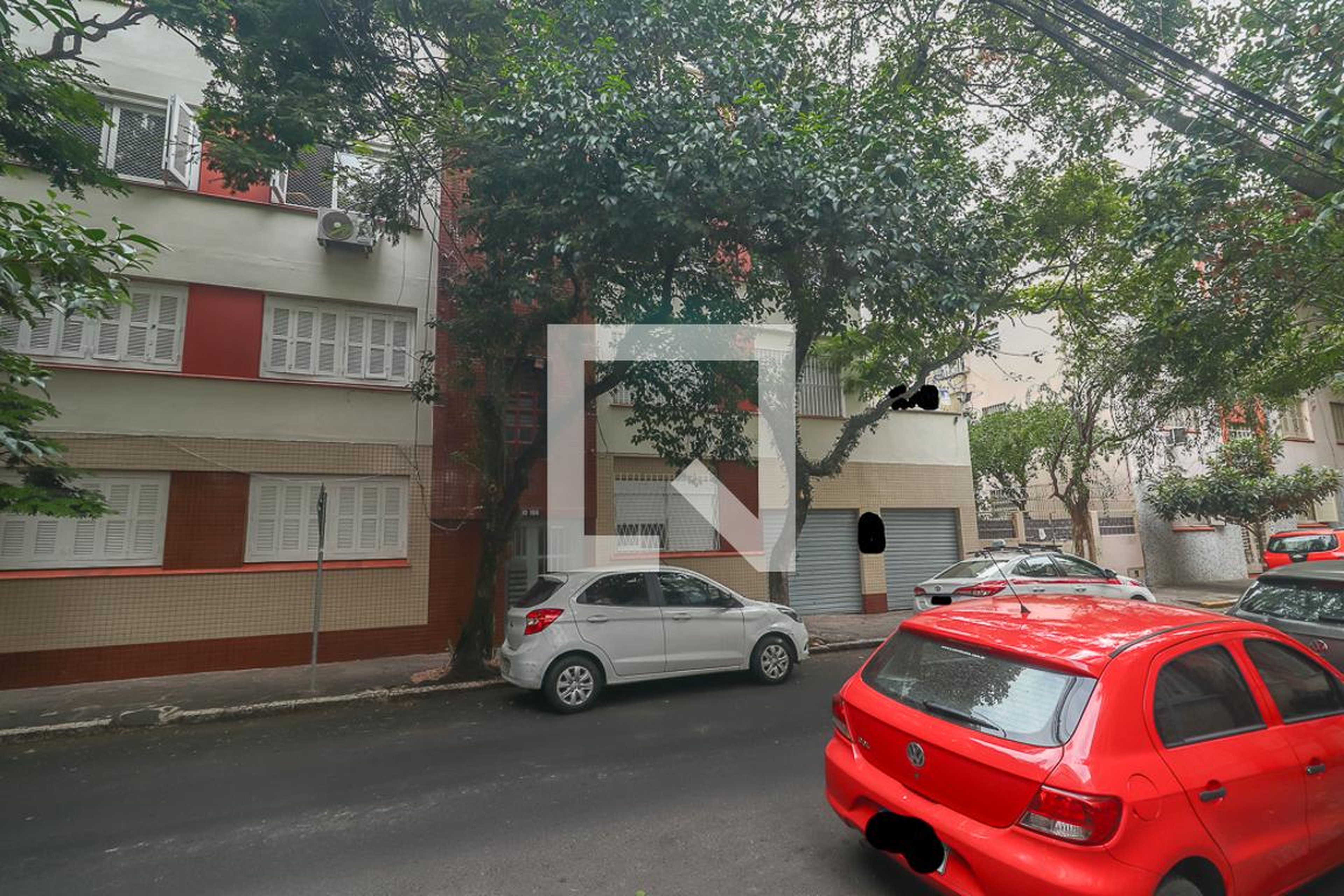 Fachada Condomínio em Avenida Cauduro, 166