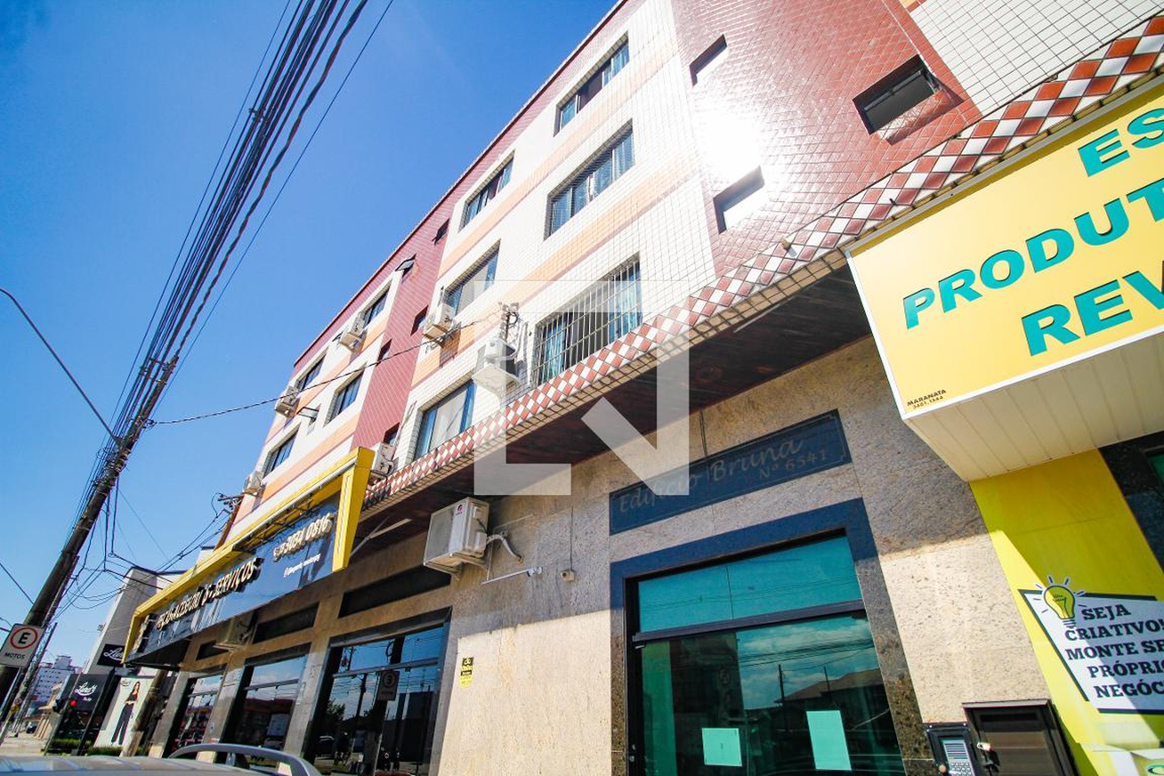 Fachada Condomínio em Avenida Presidente Kennedy, 6541