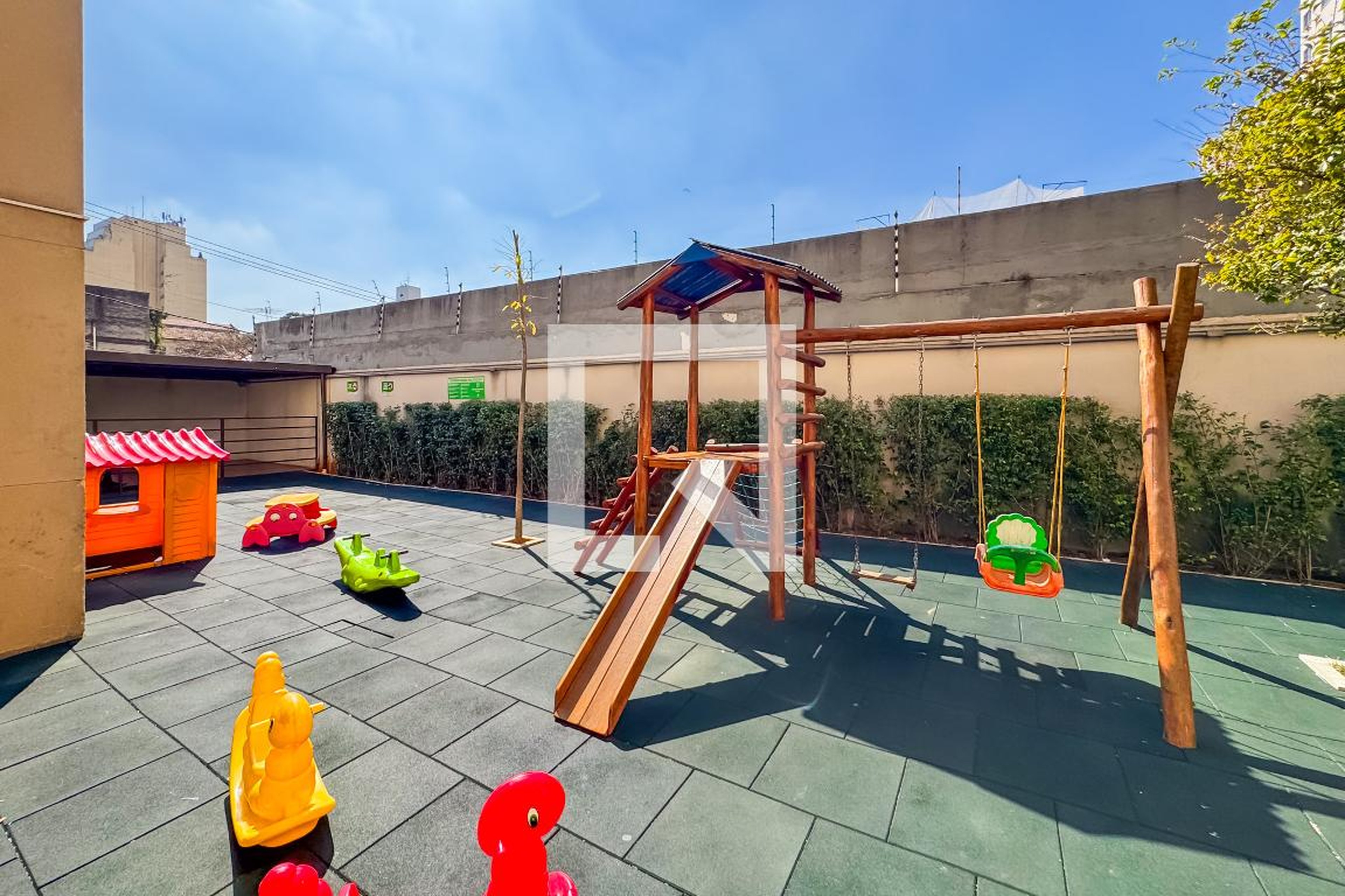 Playground - Ana neri