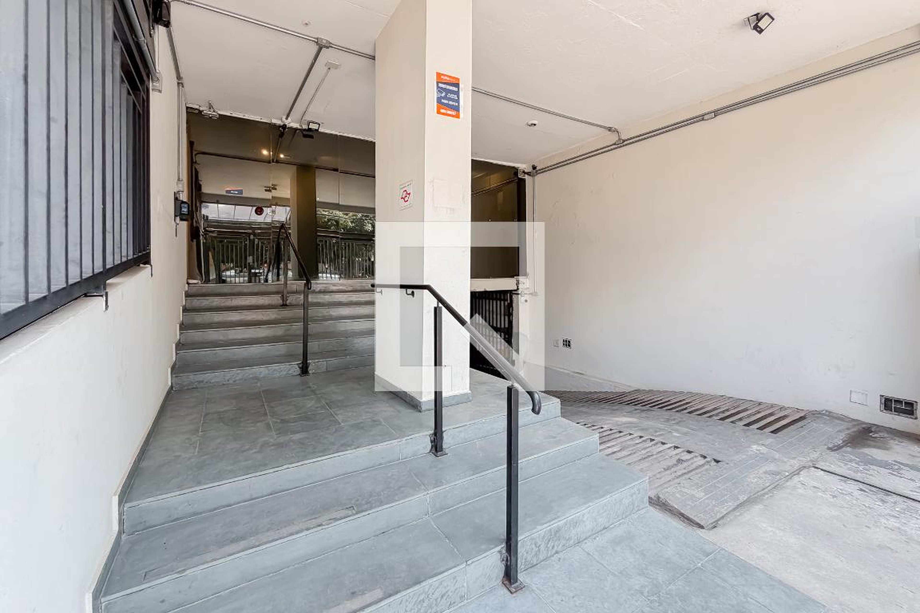 Entrada - Edifício Michel