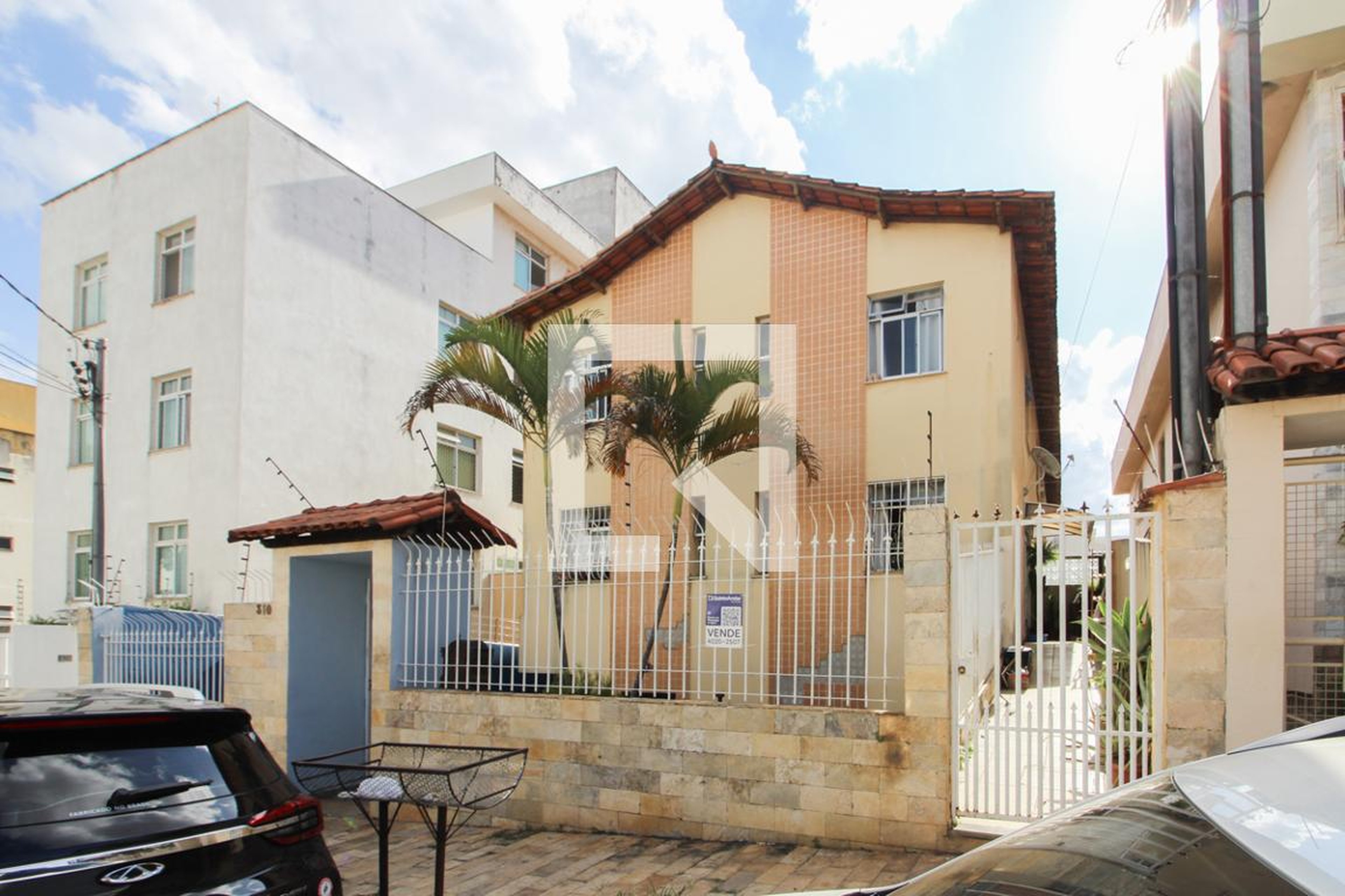 Fachada Condomínio em Rua Ezio Mário Terenzi, 310