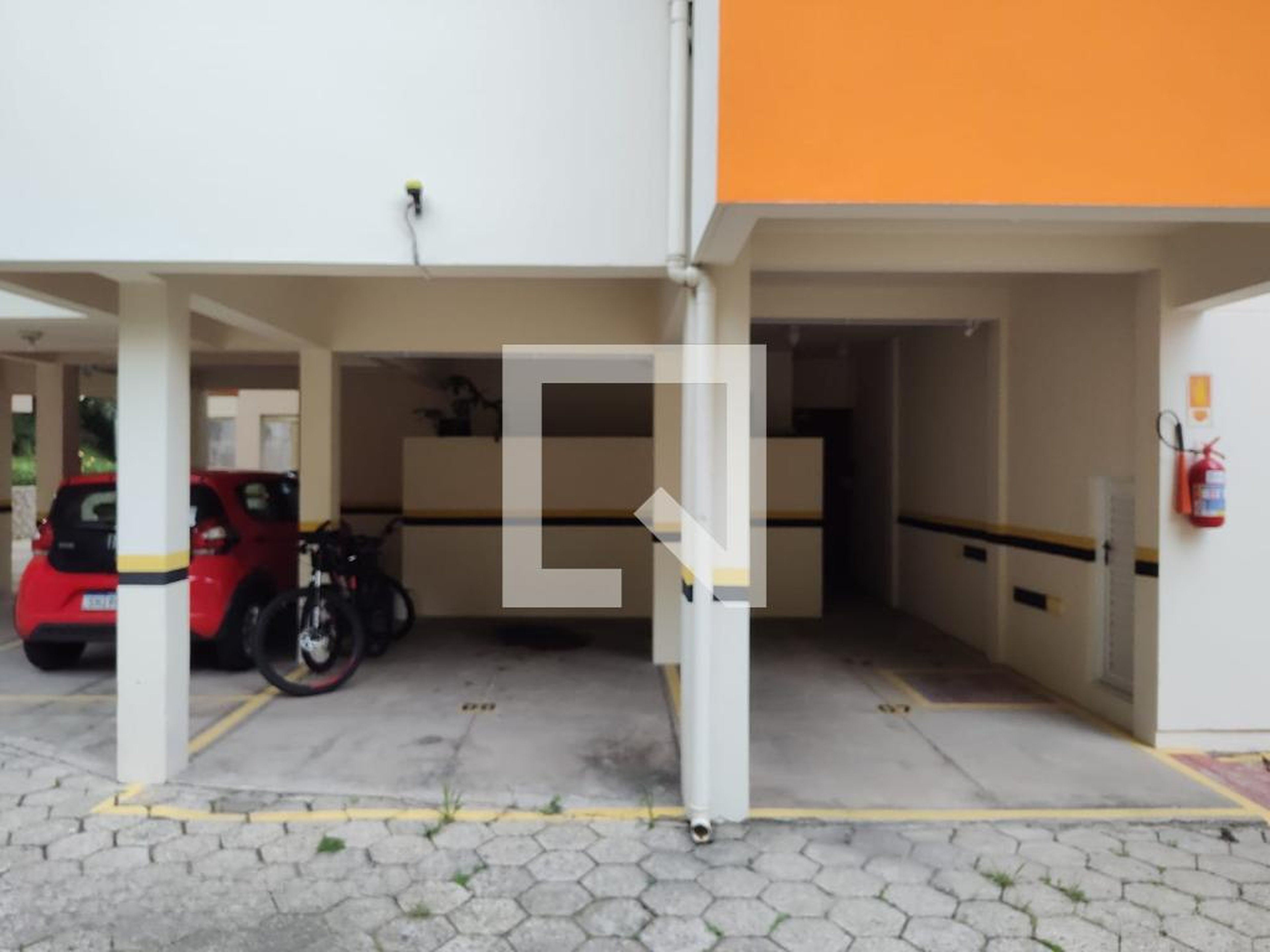 Estacionamento - Residencial Bremen