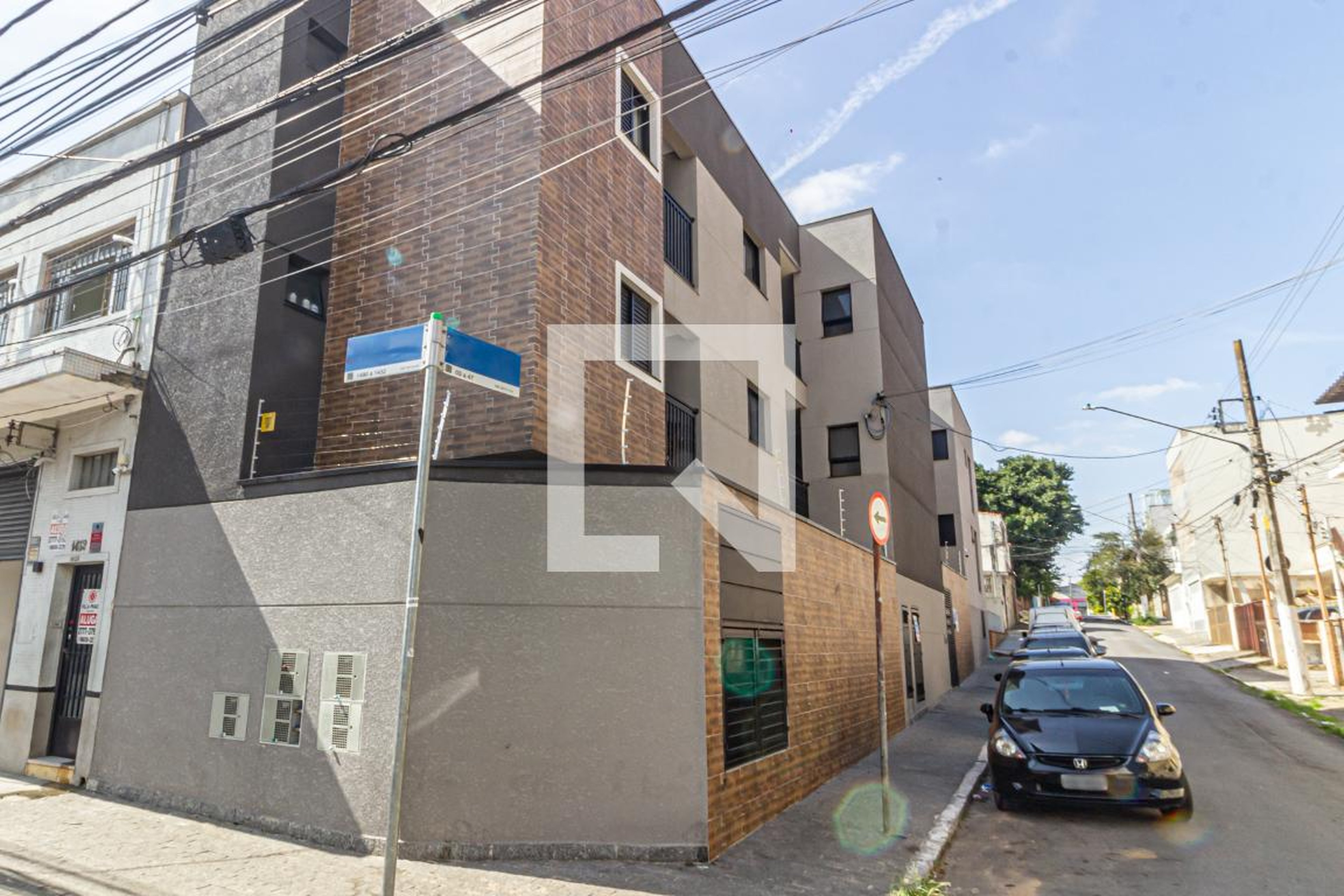 Fachada Condomínio em Rua Tobias Barreto, 1430