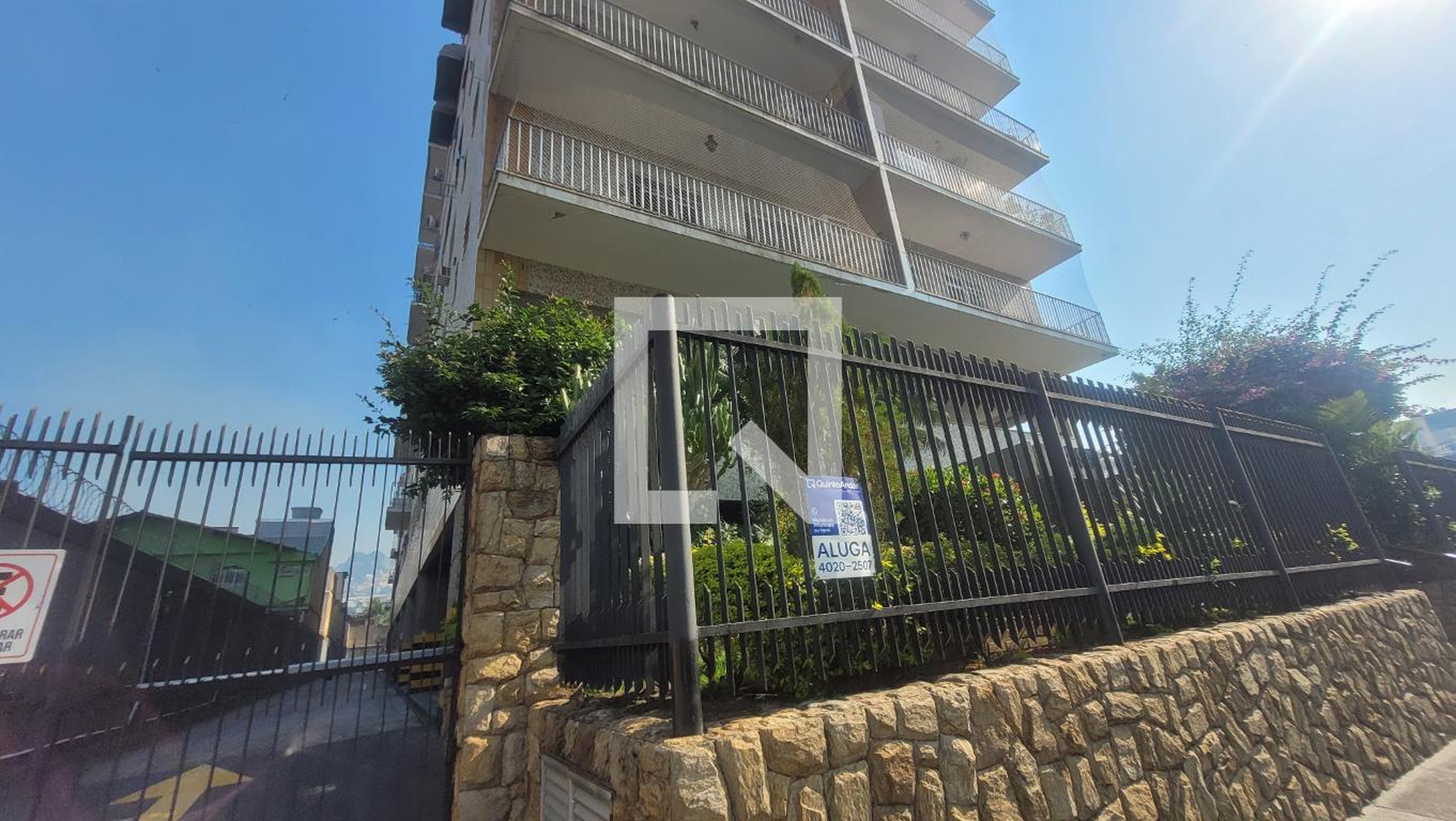 Fachada Condomínio Colina de Jacarepagua