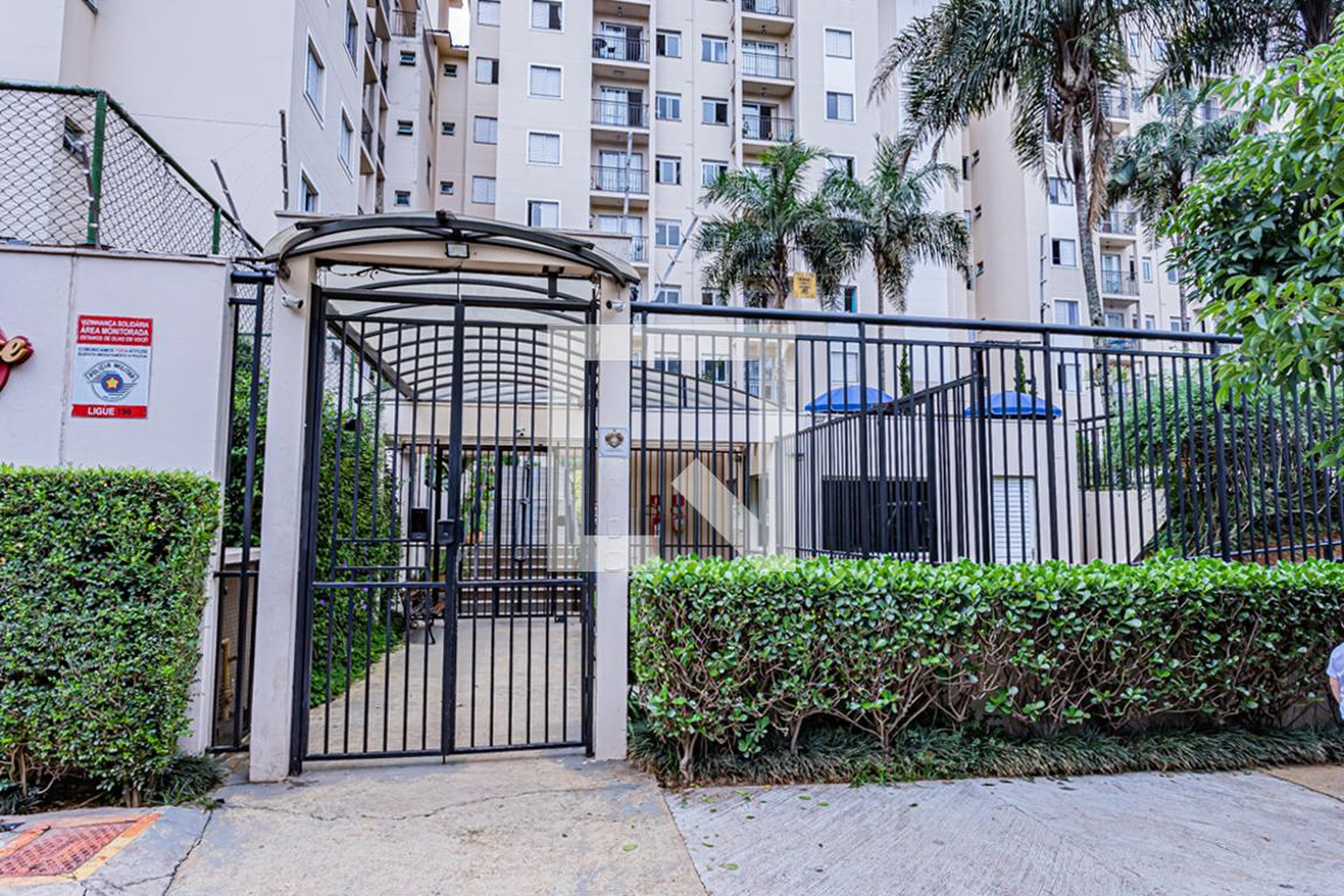 Fachada Condomínio Mel Rose